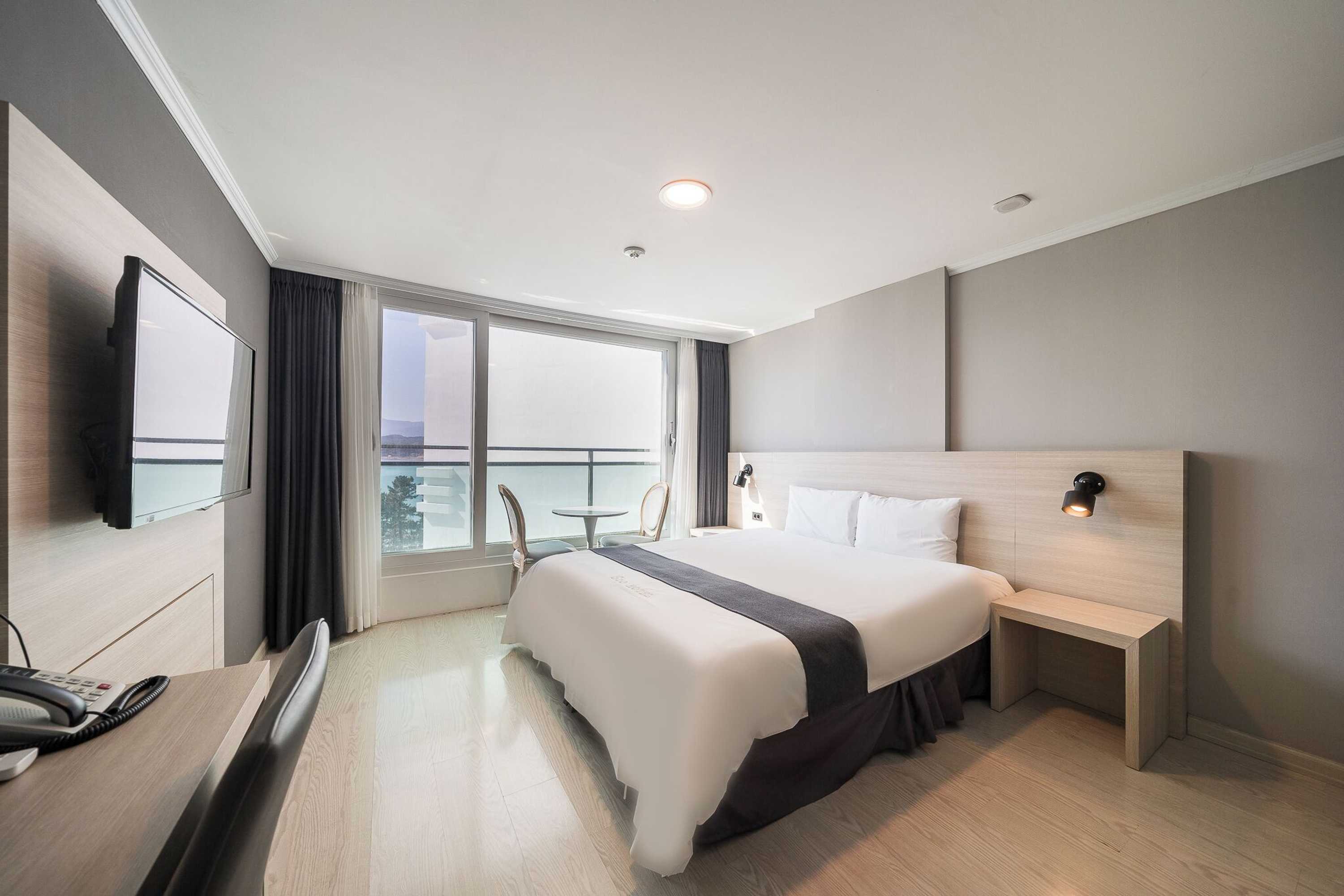 Gift card for Gyeongpo Soo Hotel Gift card for Gyeongpo Soo Hotel