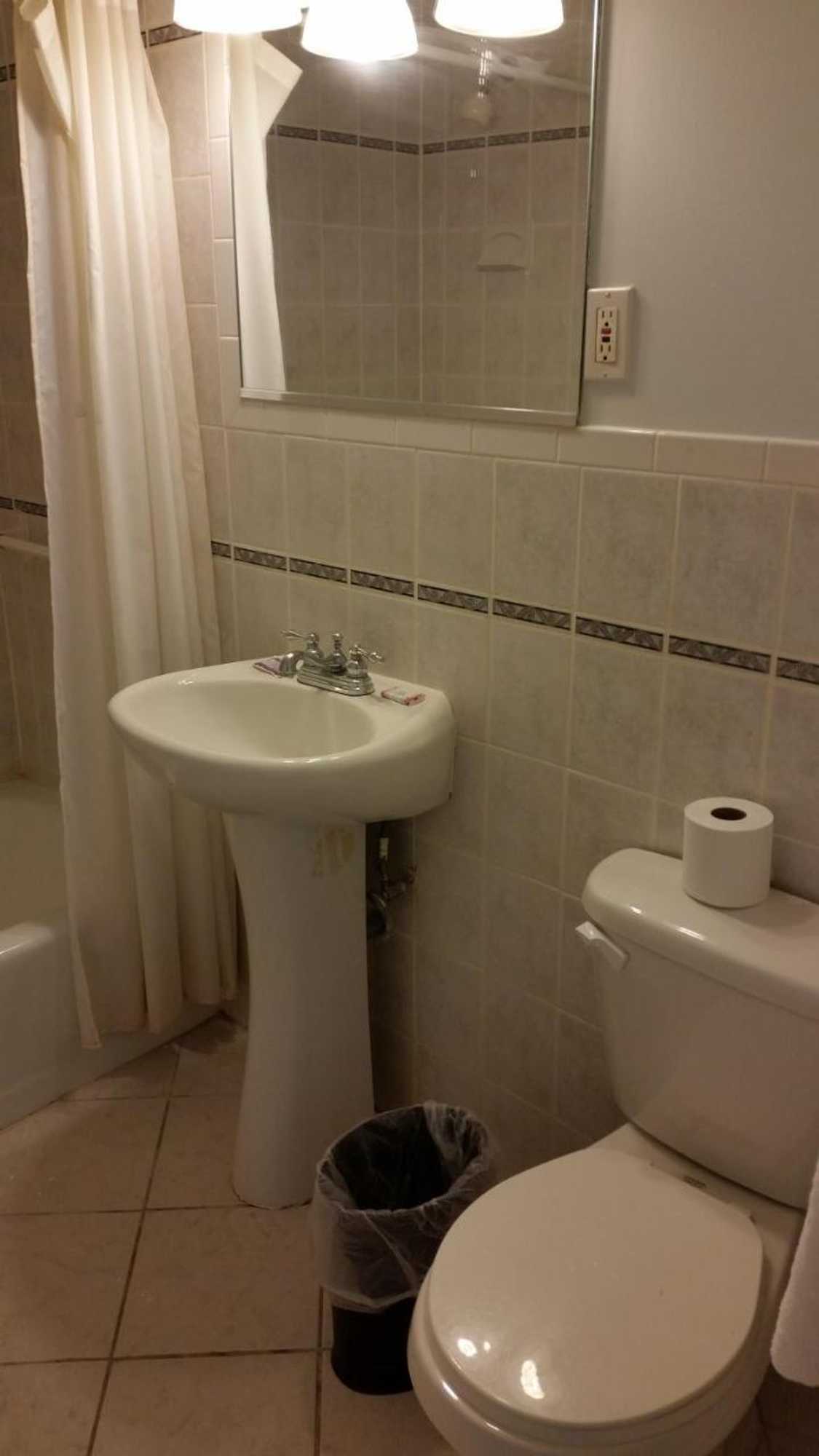 Gift card for Budget Motor Inn- Stony Point