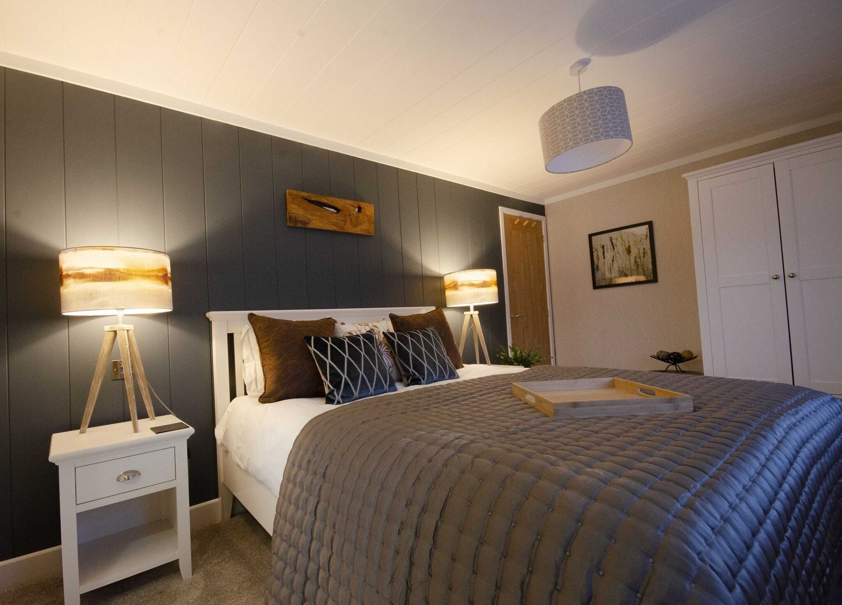 Gift card for Hollicarrs - The Rushes