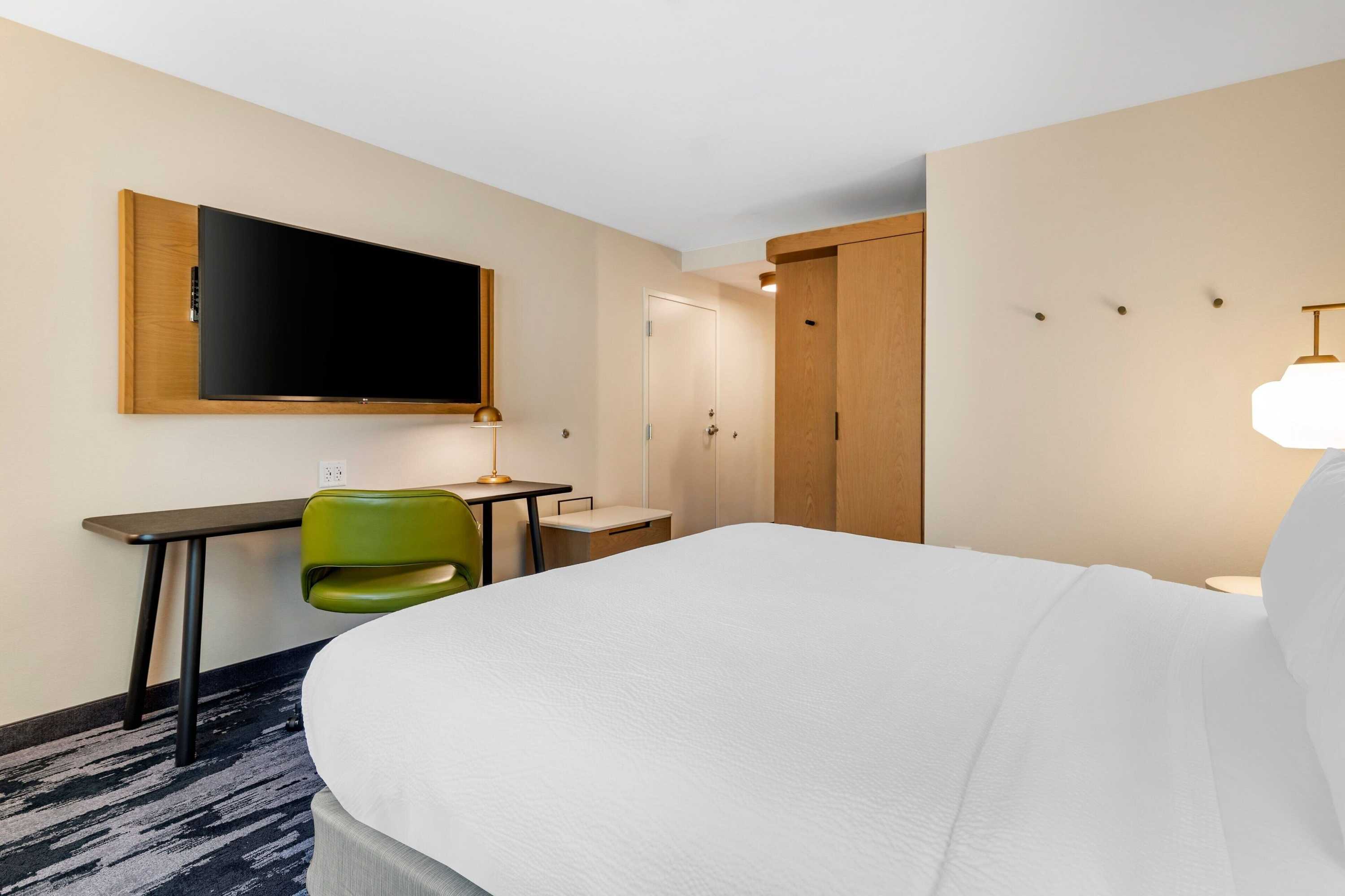 Gift card for Fairfield Inn & Suites By Marriott North Conway Gift card for Fairfield Inn & Suites By Marriott North Conway