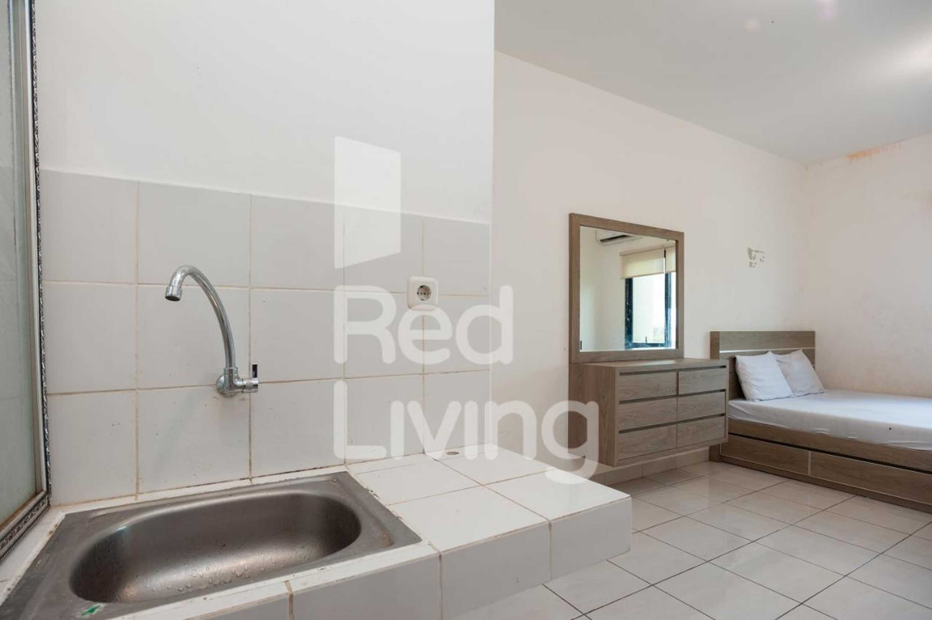 Gift card for Redliving Apartemen RQ at Ecohome Citra Raya