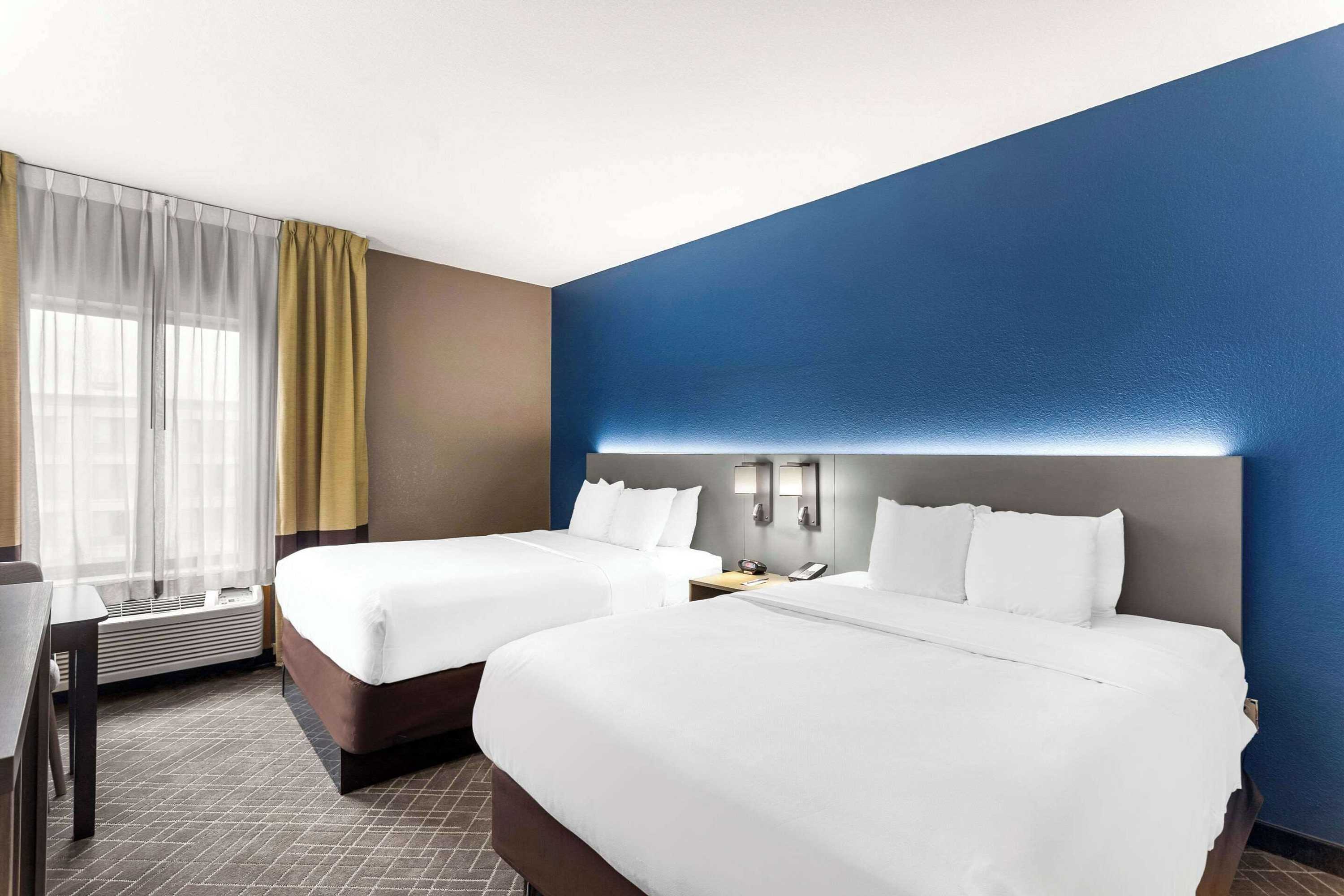 Gift card for Comfort Inn & Suites Kenosha-Pleasant Prairie