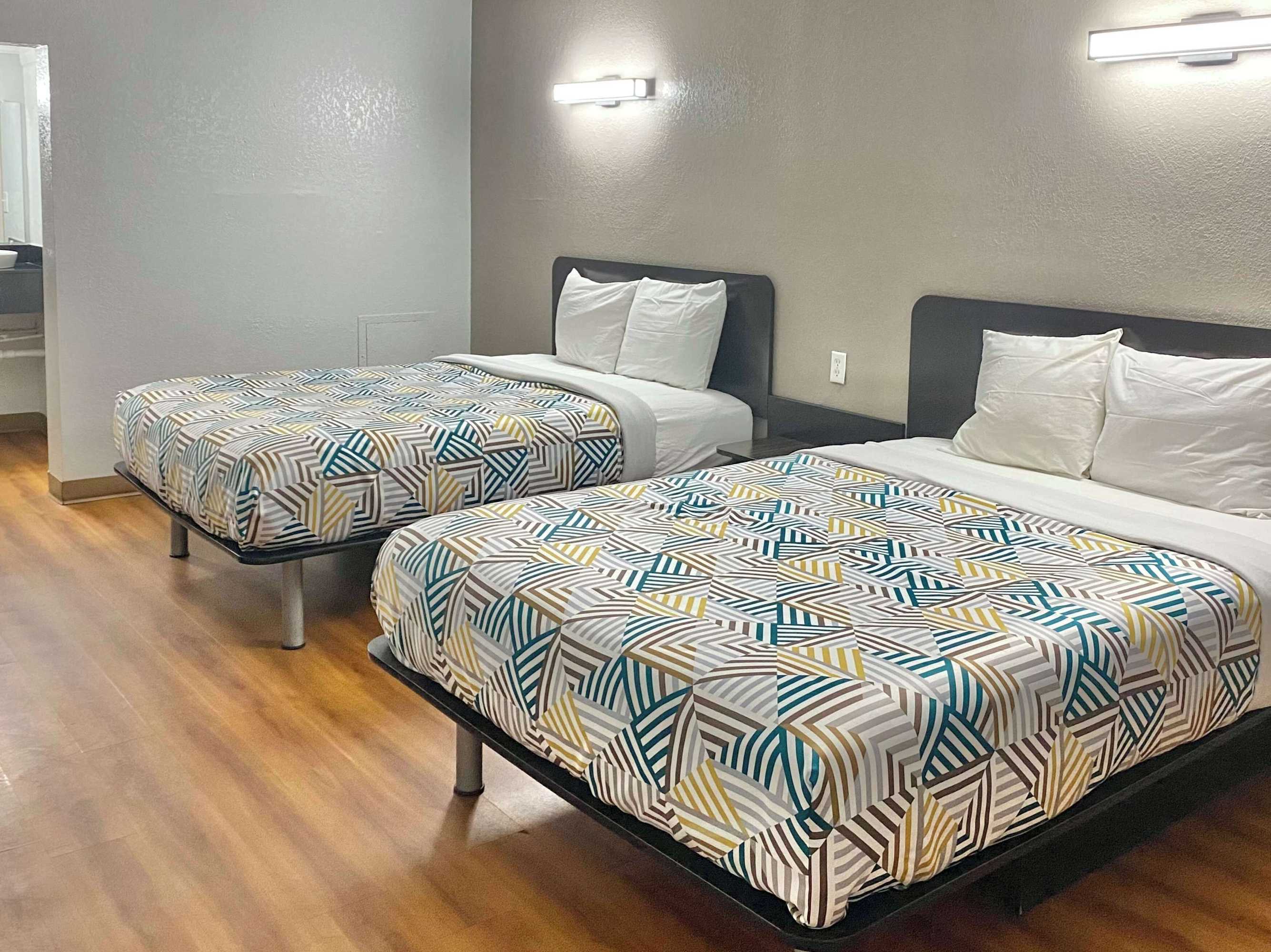 Gift card for Motel 6 Huntington, WV