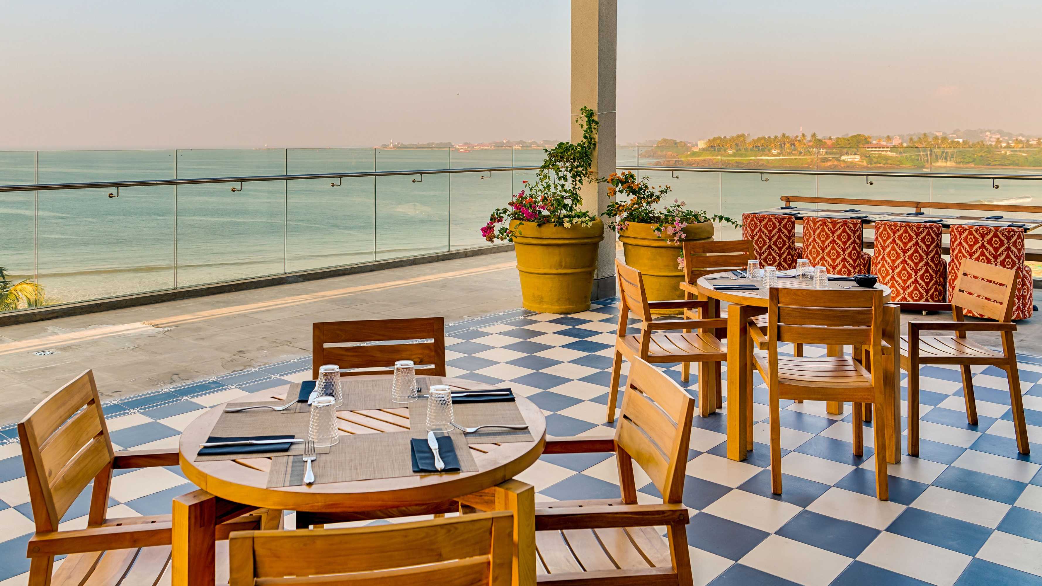 Gift card for Blue Beach Galle By Rowelmark