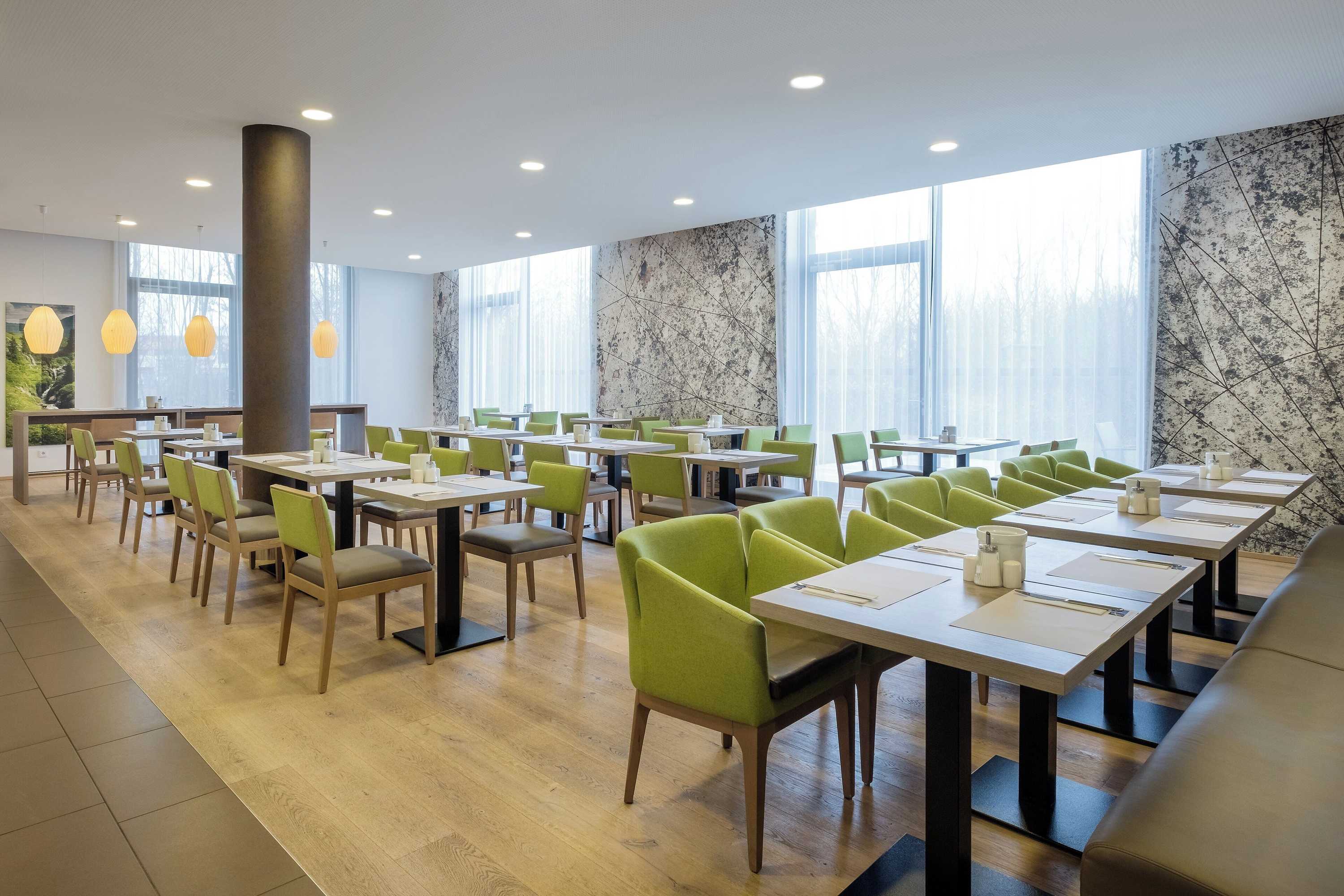 Gift card for Holiday Inn Express Friedrichshafen by Ihg Gift card for Holiday Inn Express Friedrichshafen by Ihg