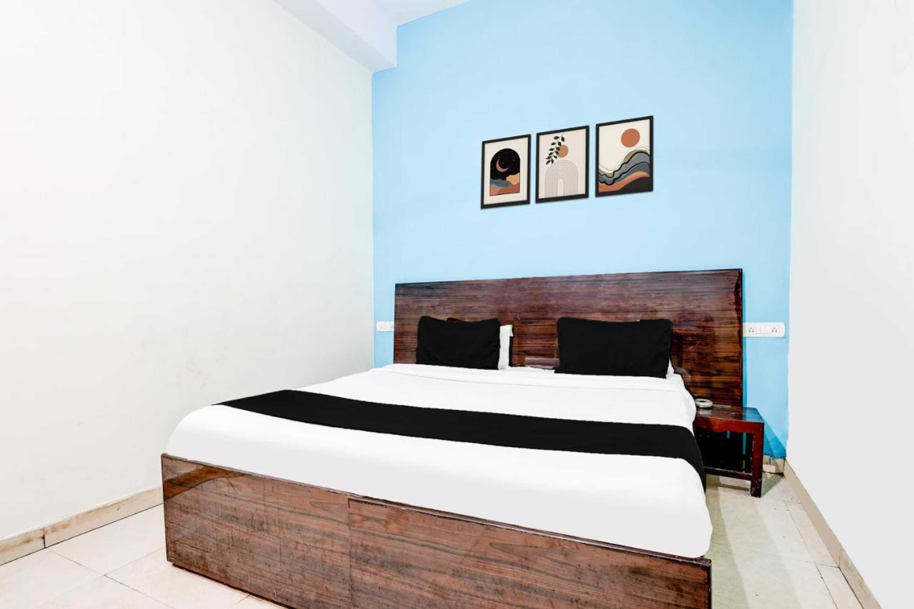 Gift card for Oyo 14634 Star Guest House