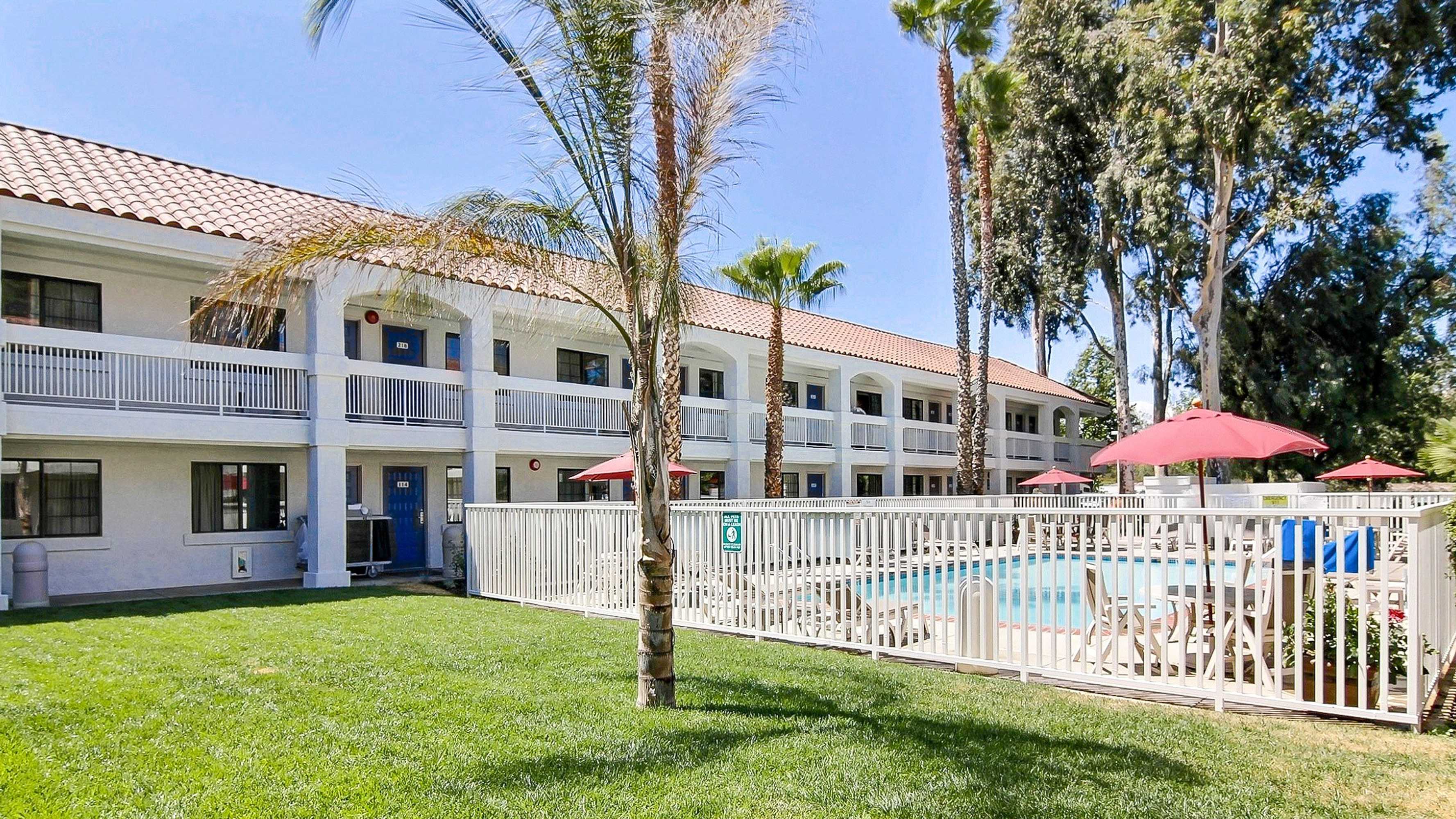 Gift card for Motel 6 Thousand Oaks, CA Gift card for Motel 6 Thousand Oaks, CA