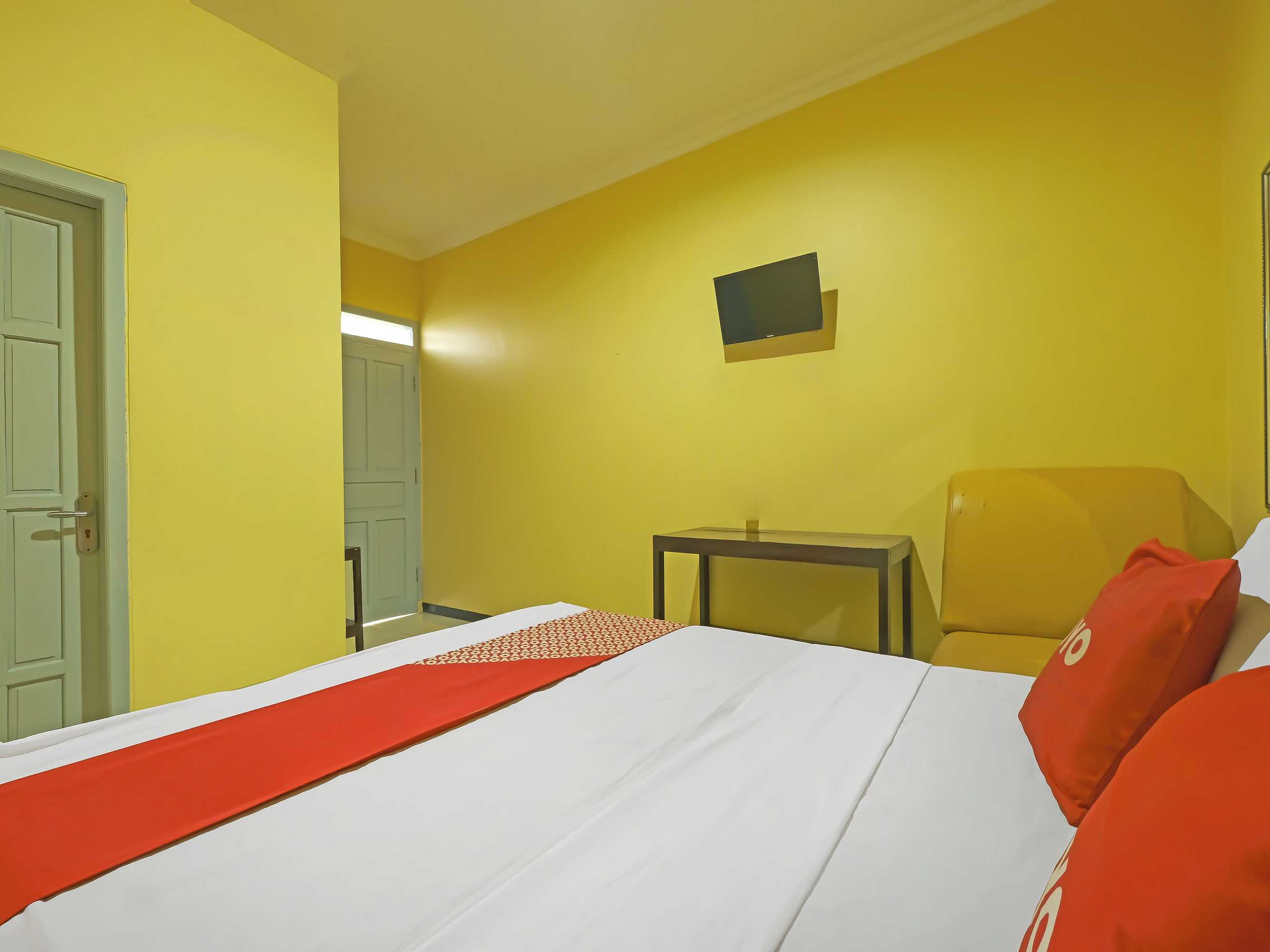 Gift card for Oyo 92483 Hotel Kirana