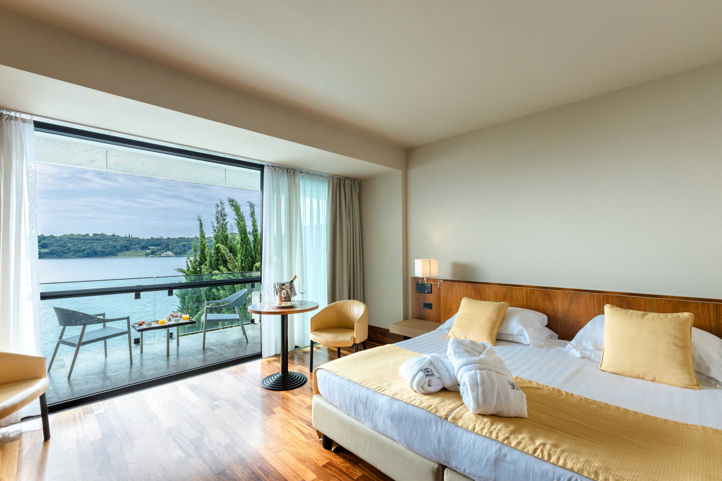 Gift card for Hotel Salo' du Parc Gift card for Hotel Salo' du Parc