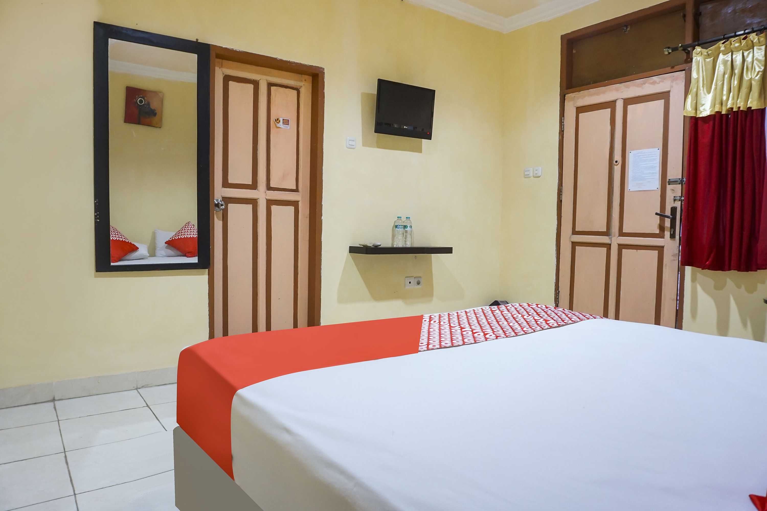 Gift card for Oyo 90923 Makassar Cottage Gift card for Oyo 90923 Makassar Cottage