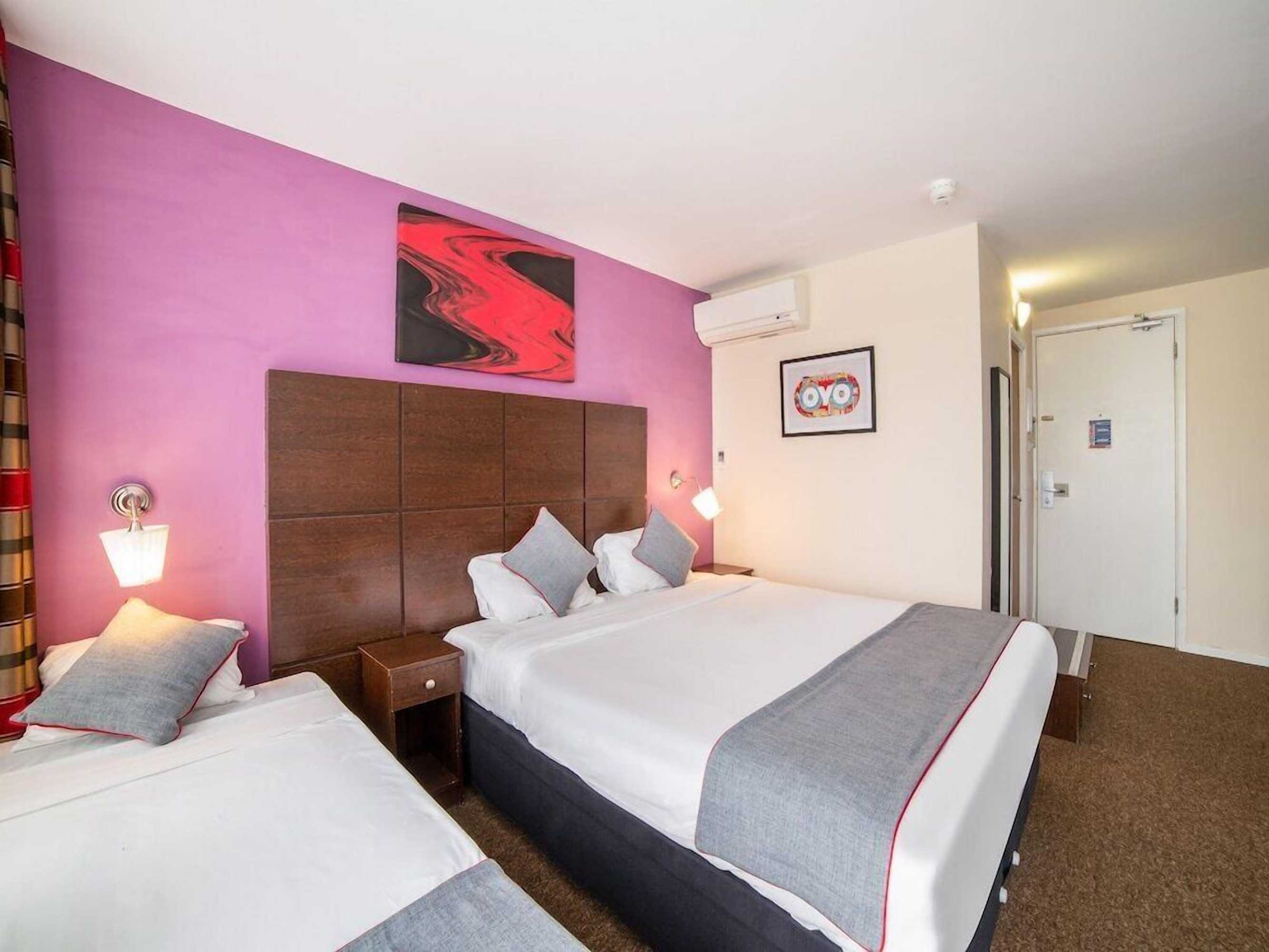 Gift card for Oyo The Chiltern Hotel