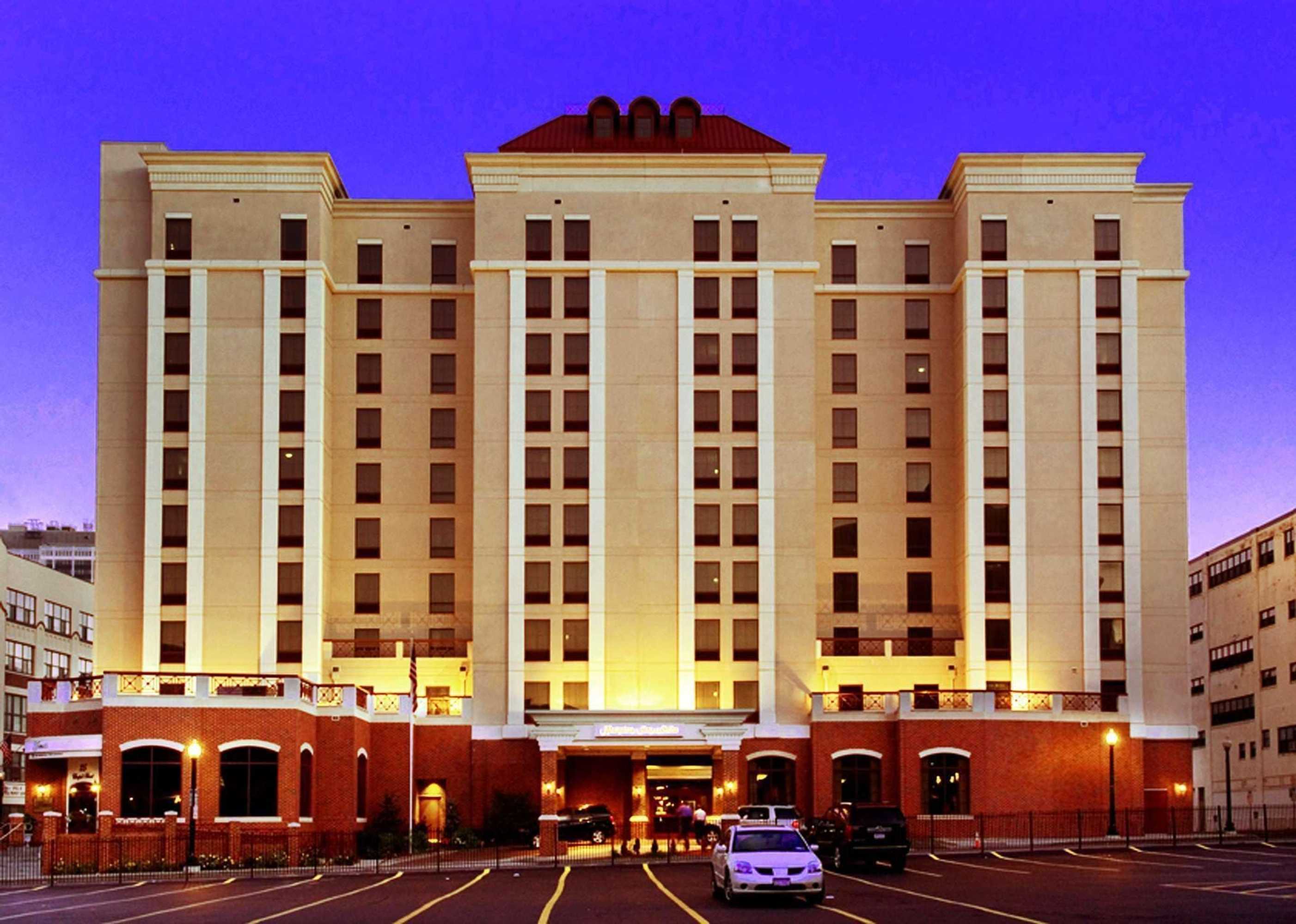 Gift card for Hampton Inn & Suites Albany-Downtown Gift card for Hampton Inn & Suites Albany-Downtown