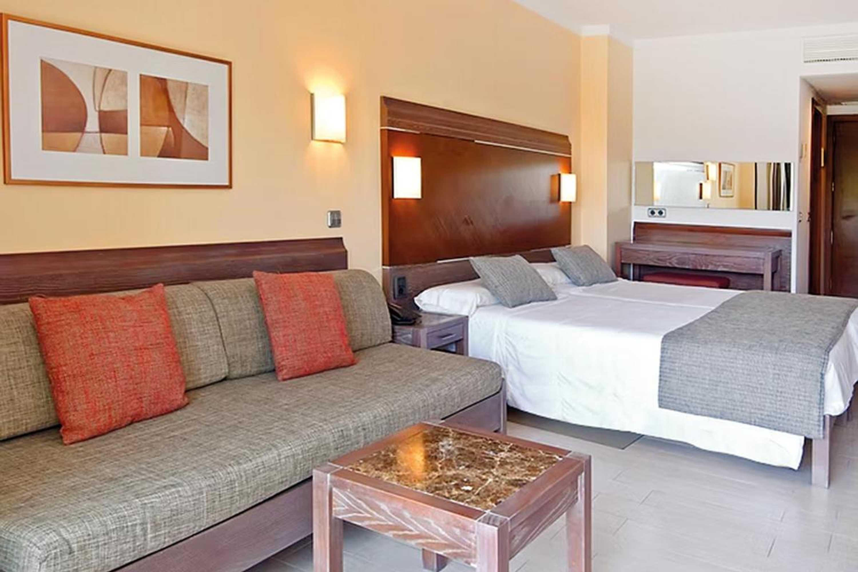 Gift card for Fergus Club Font de Sa Cala Beach