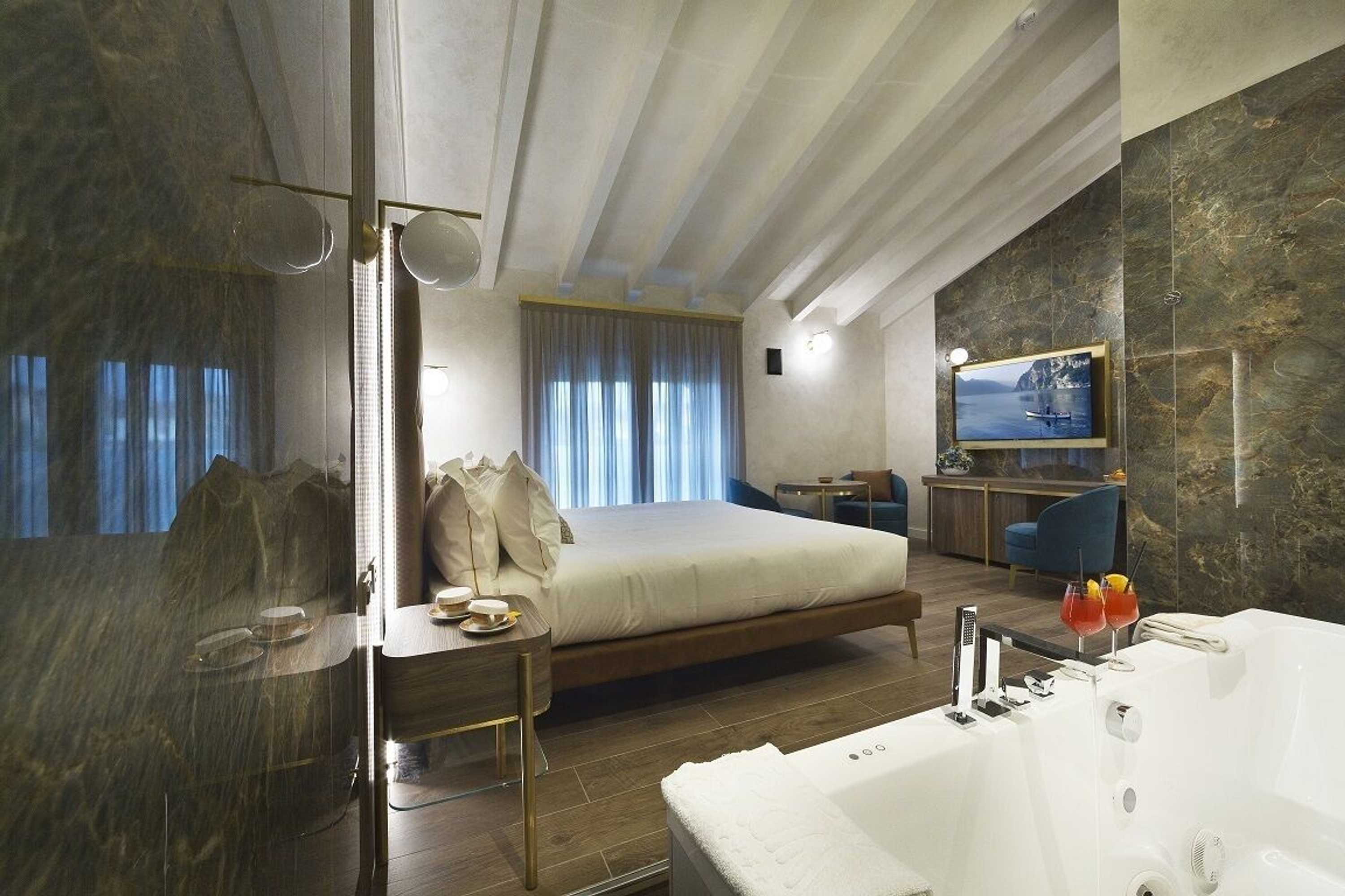 Gift card for Vip's Motel Luxury Accommodation & Spa Gift card for Vip's Motel Luxury Accommodation & Spa