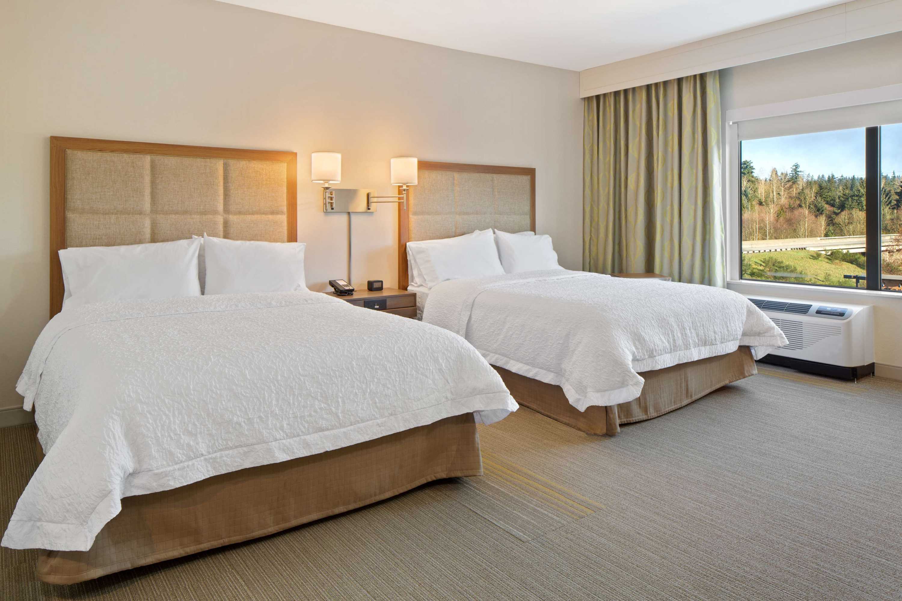 Gift card for Hampton Inn & Suites-Seattle Woodinville WA Gift card for Hampton Inn & Suites-Seattle Woodinville WA