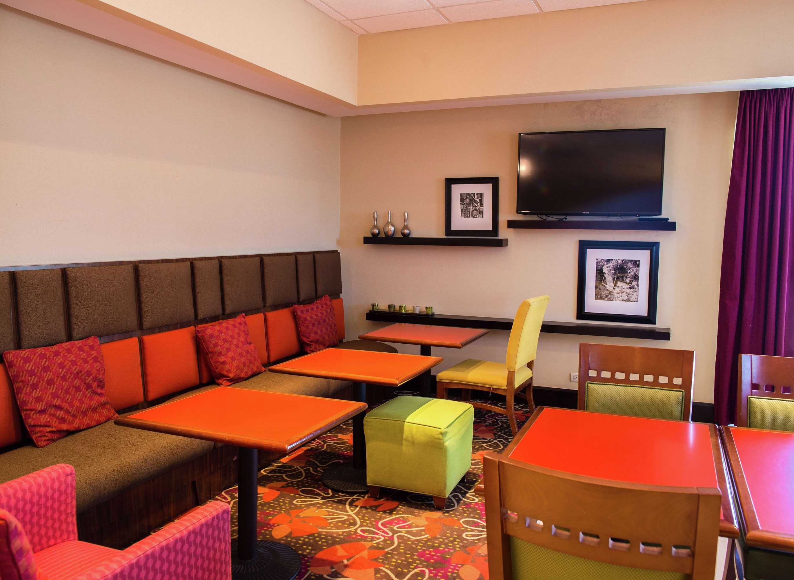 Gift card for Hampton Inn by Hilton Torreón-Airport Galerías Gift card for Hampton Inn by Hilton Torreón-Airport Galerías