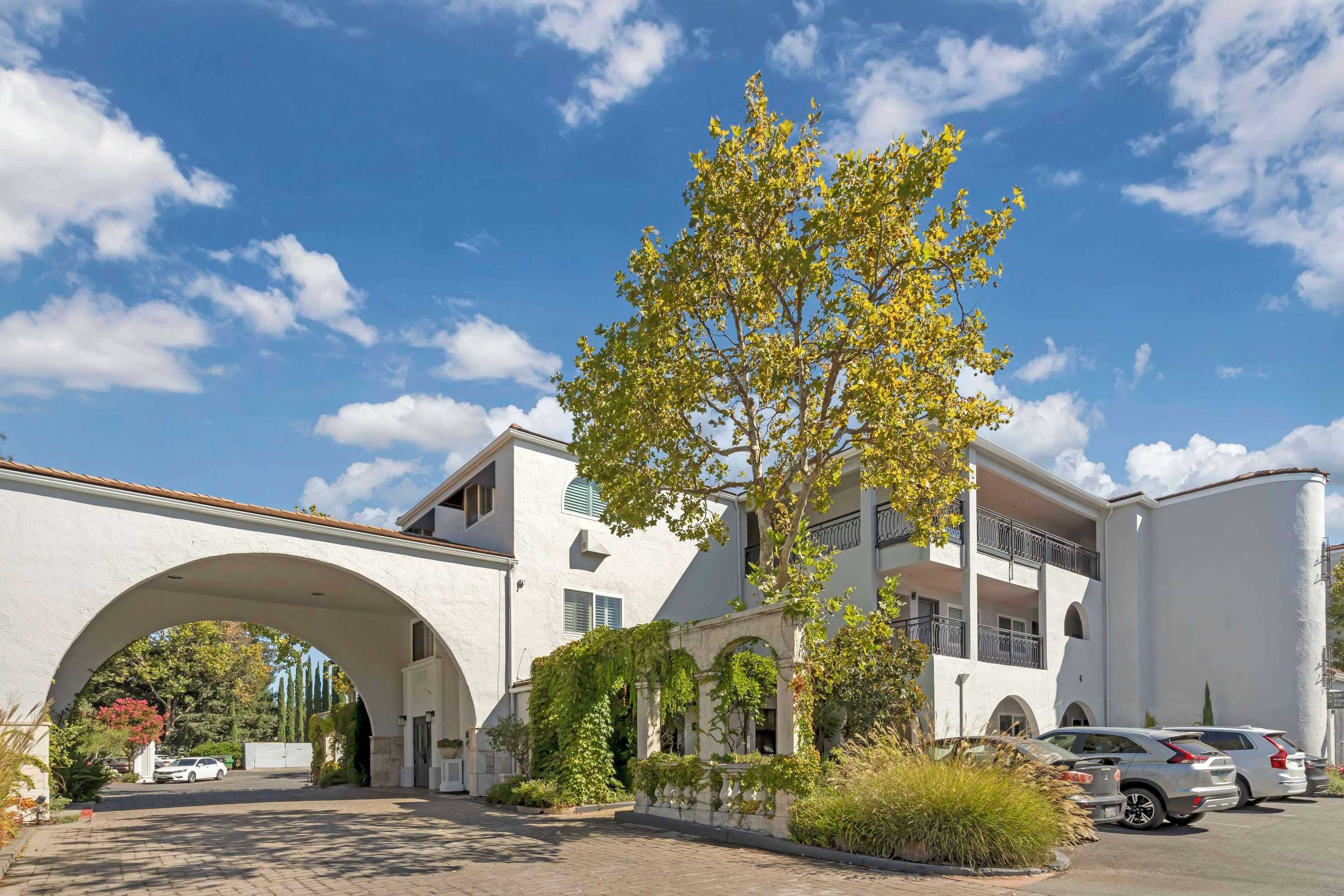 Gift card for Best Western Dry Creek Inn Gift card for Best Western Dry Creek Inn