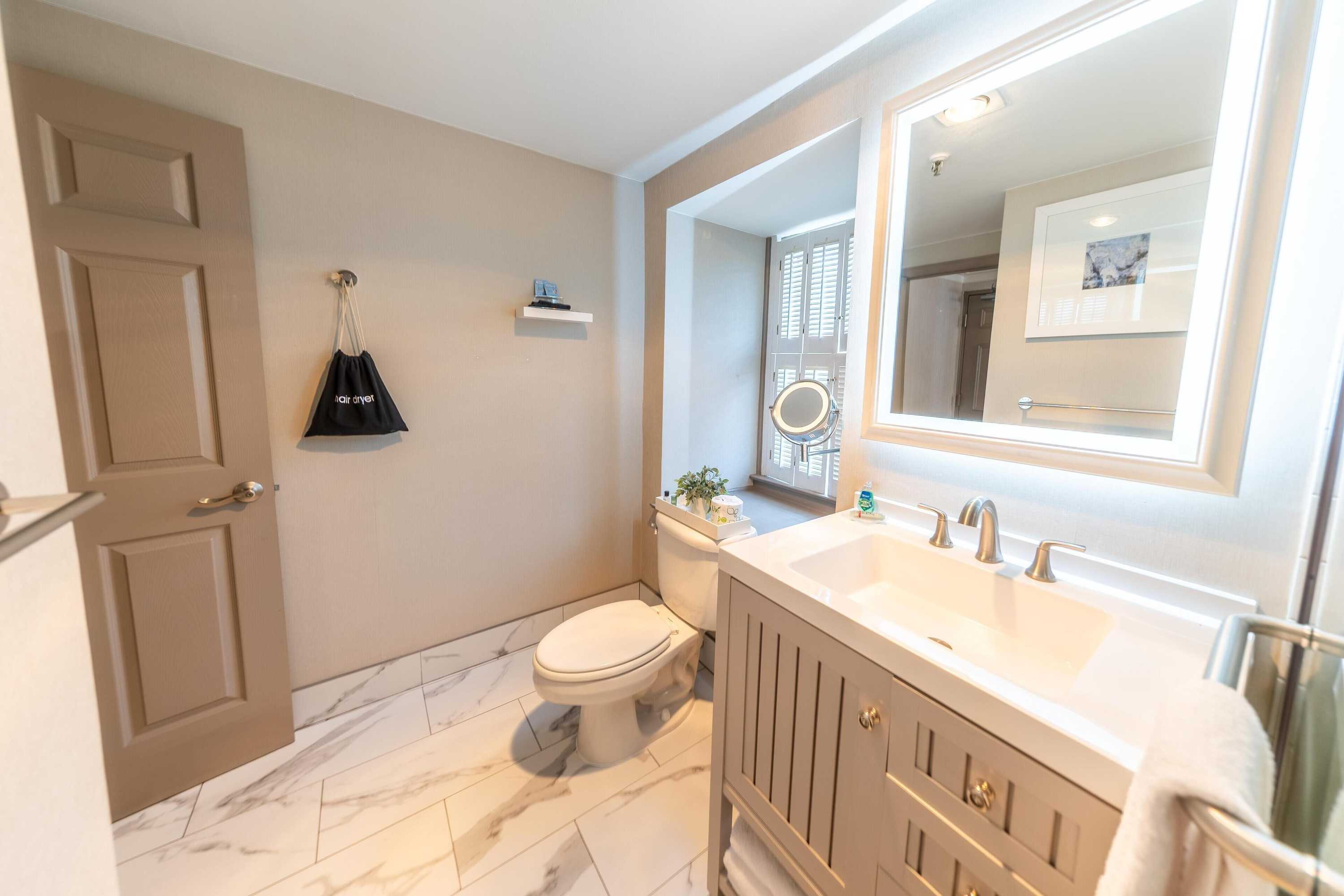 Gift card for The Westfield Inn, BW Signature Collection