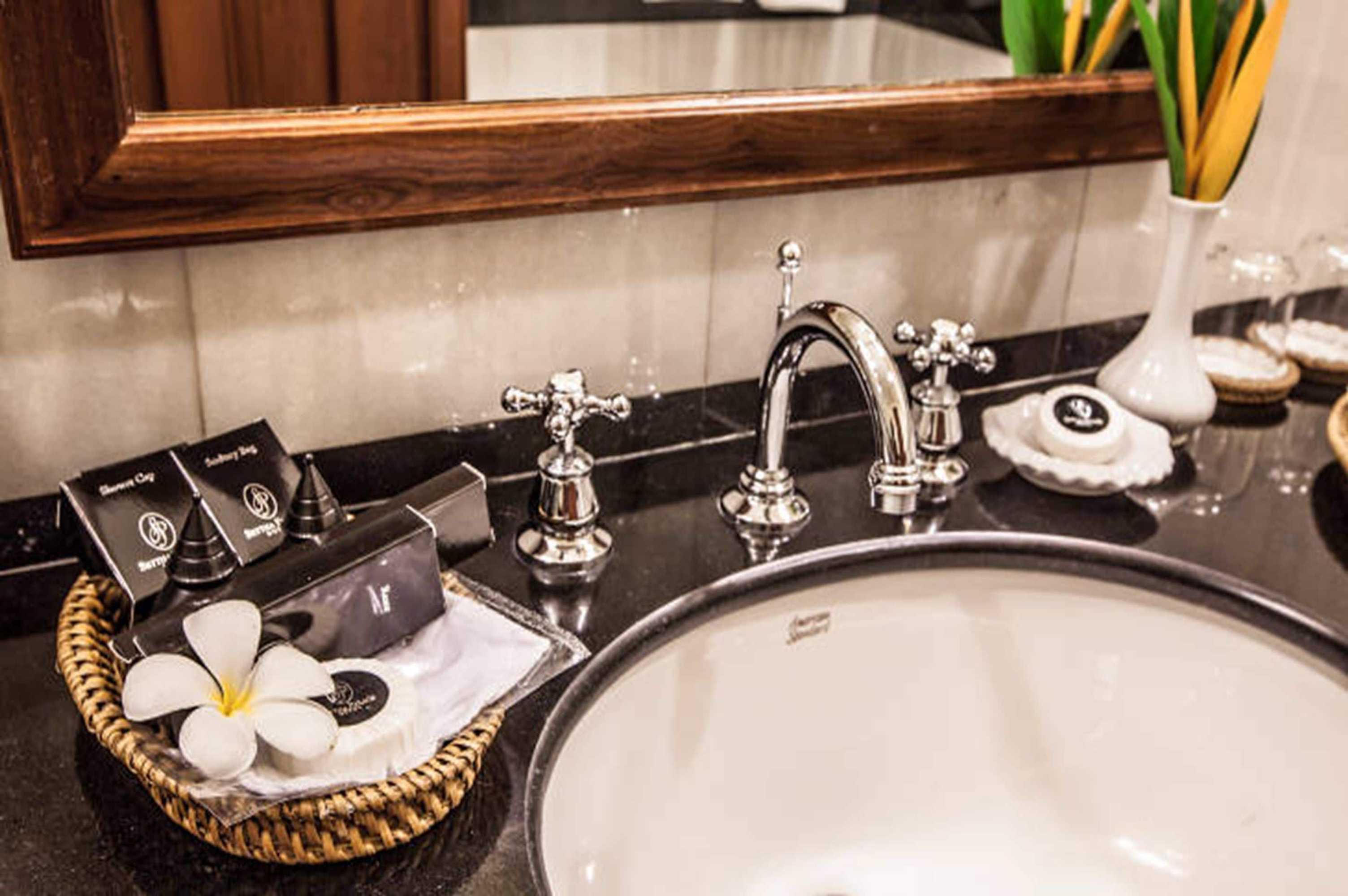 Gift card for Settha Palace Hotel