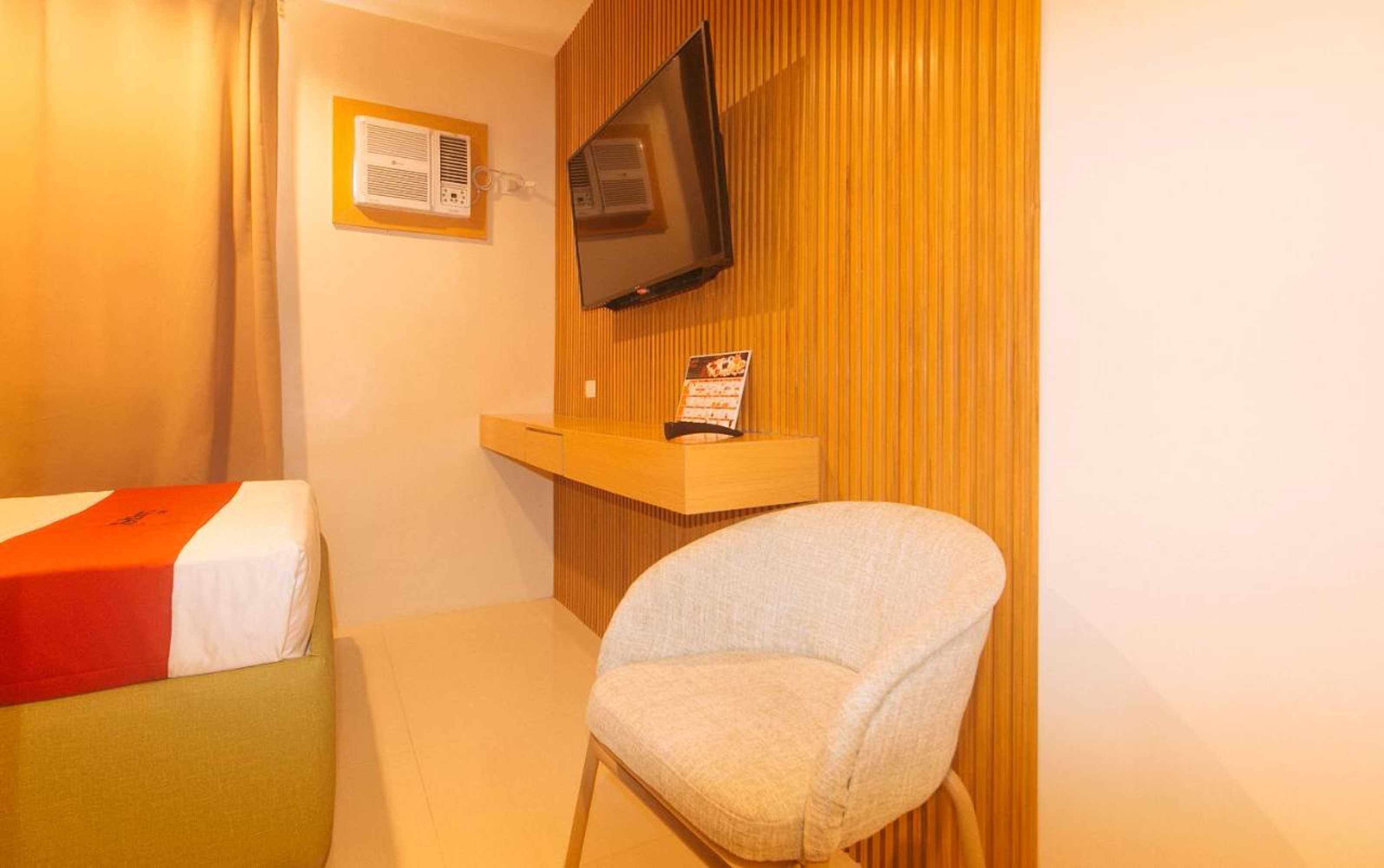 Gift card for Reddoorz @ Benelio Suites Pavia Iloilo