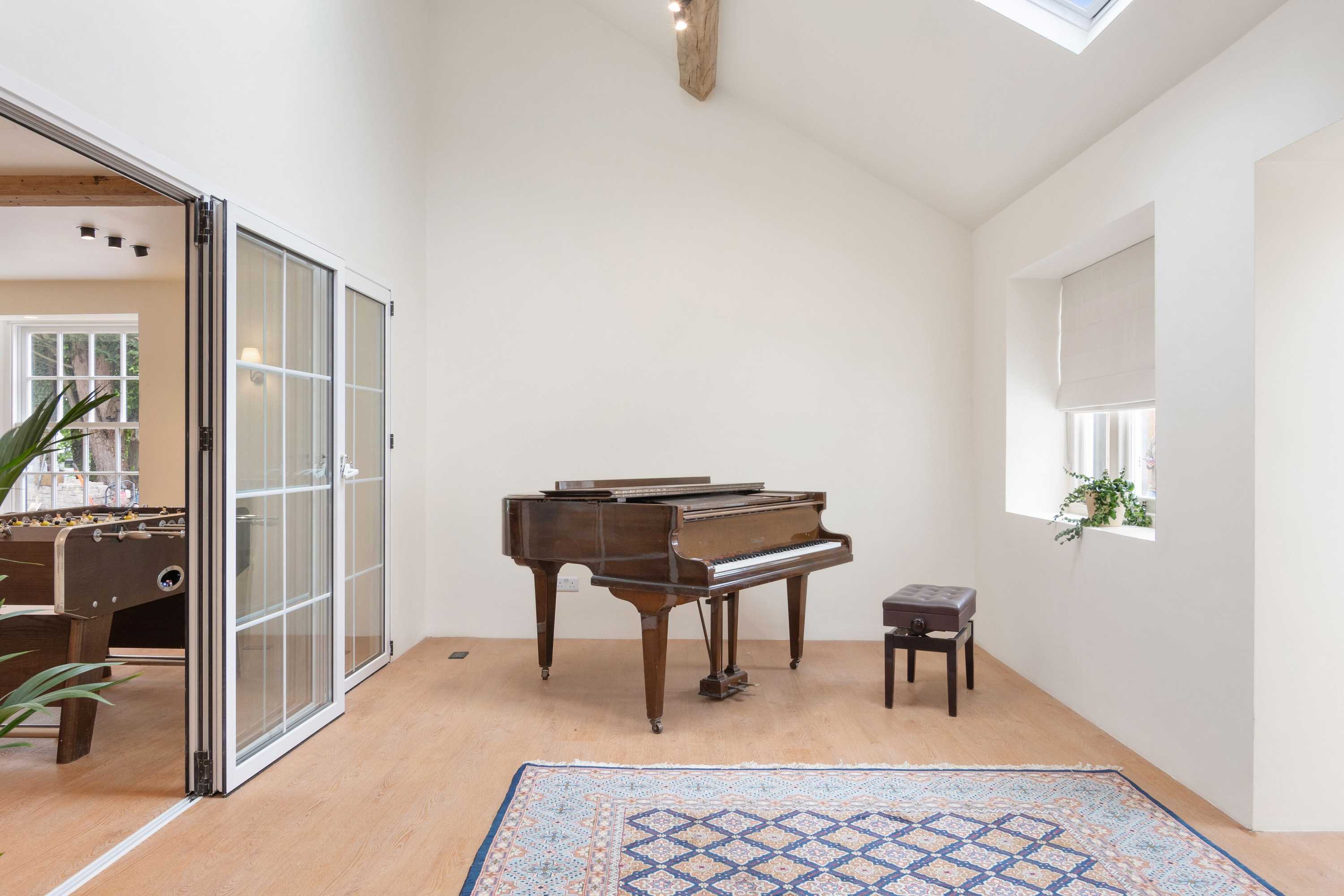 Gift card for The Manor at Minstrel Court