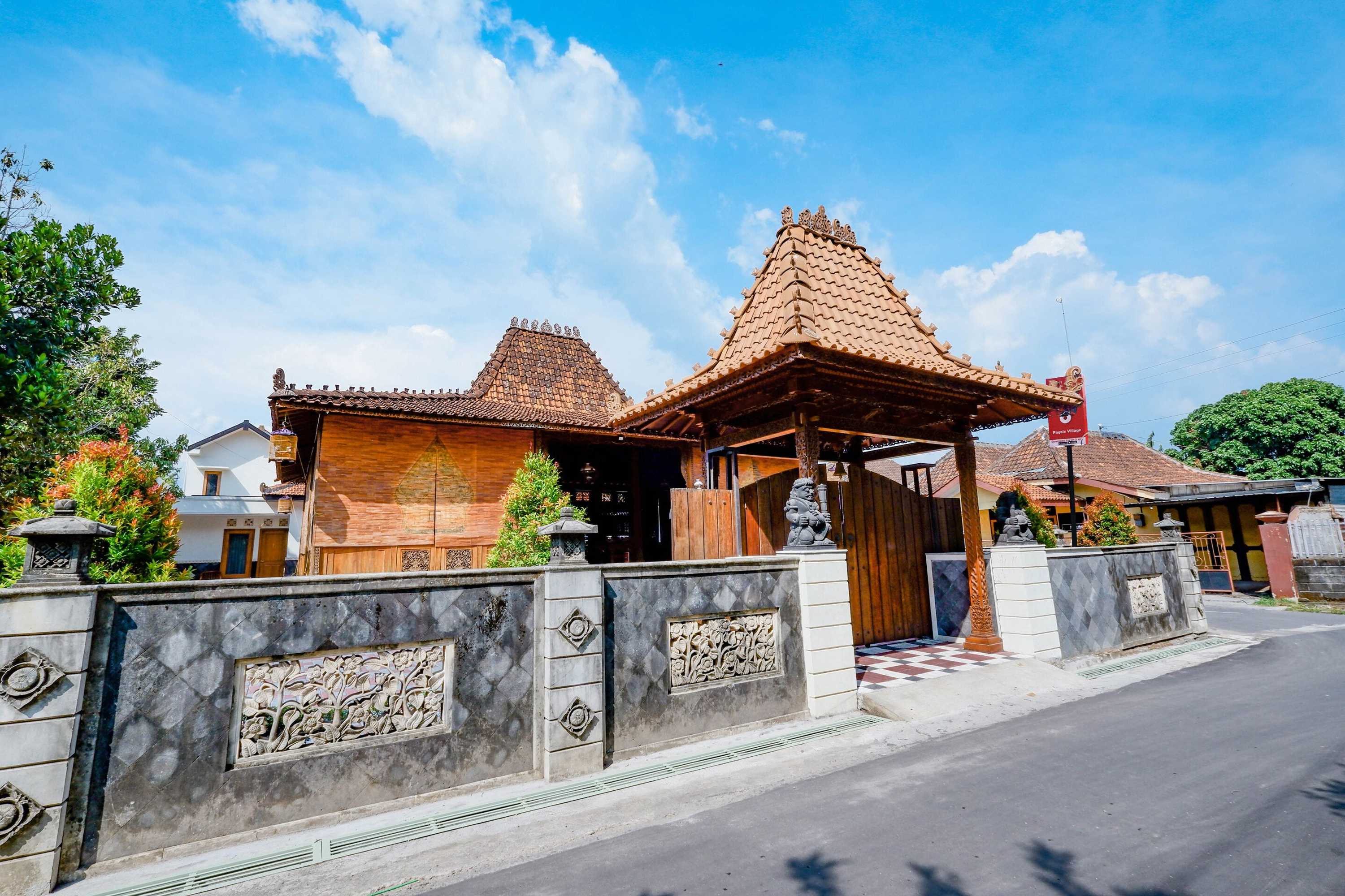 Gift card for Oyo 2327 Pagsis Village