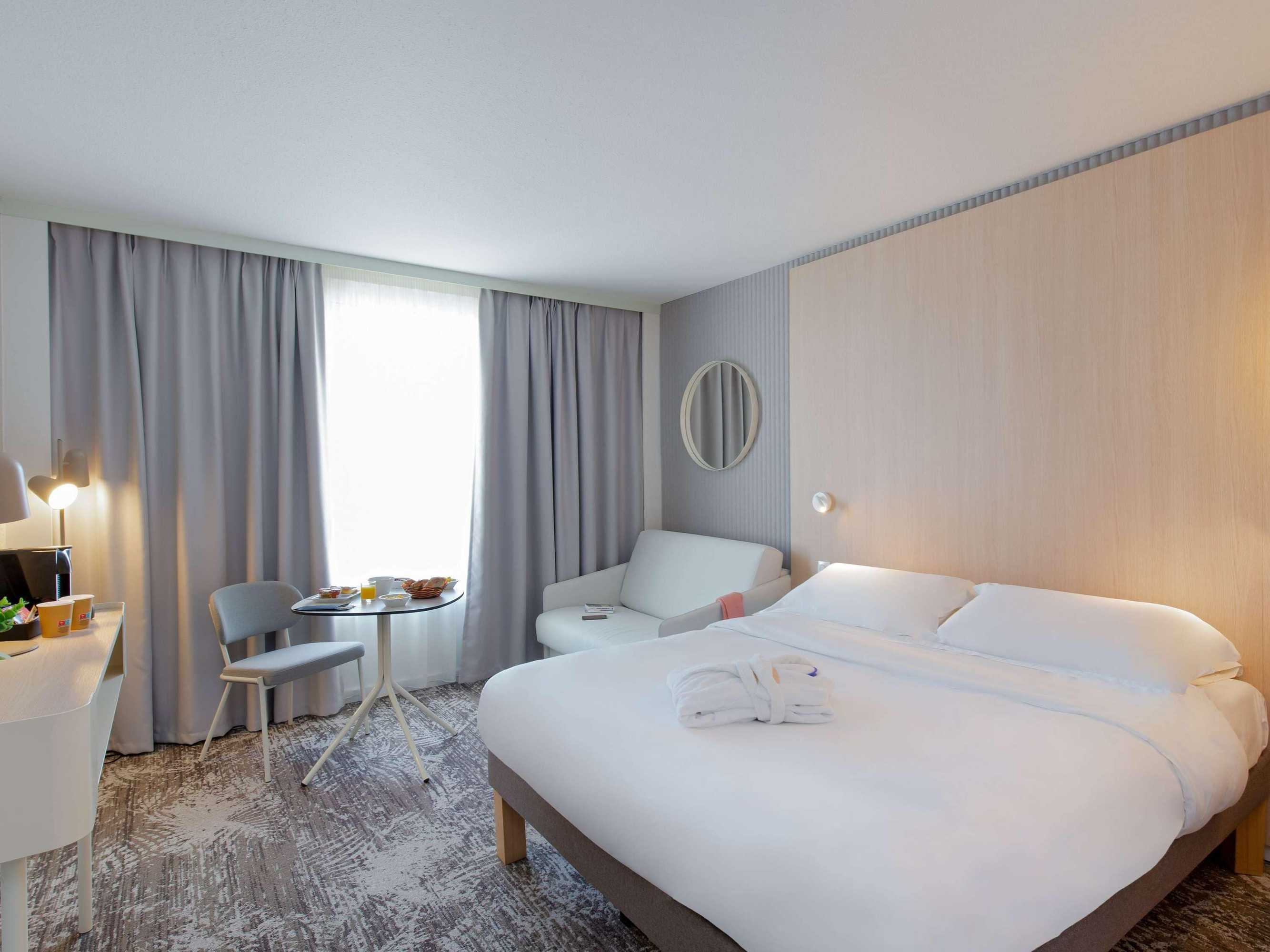 Gift card for Hotel Novotel Aix en Provence Pont de L'arc Fenouillères Gift card for Hotel Novotel Aix en Provence Pont de L'arc Fenouillères
