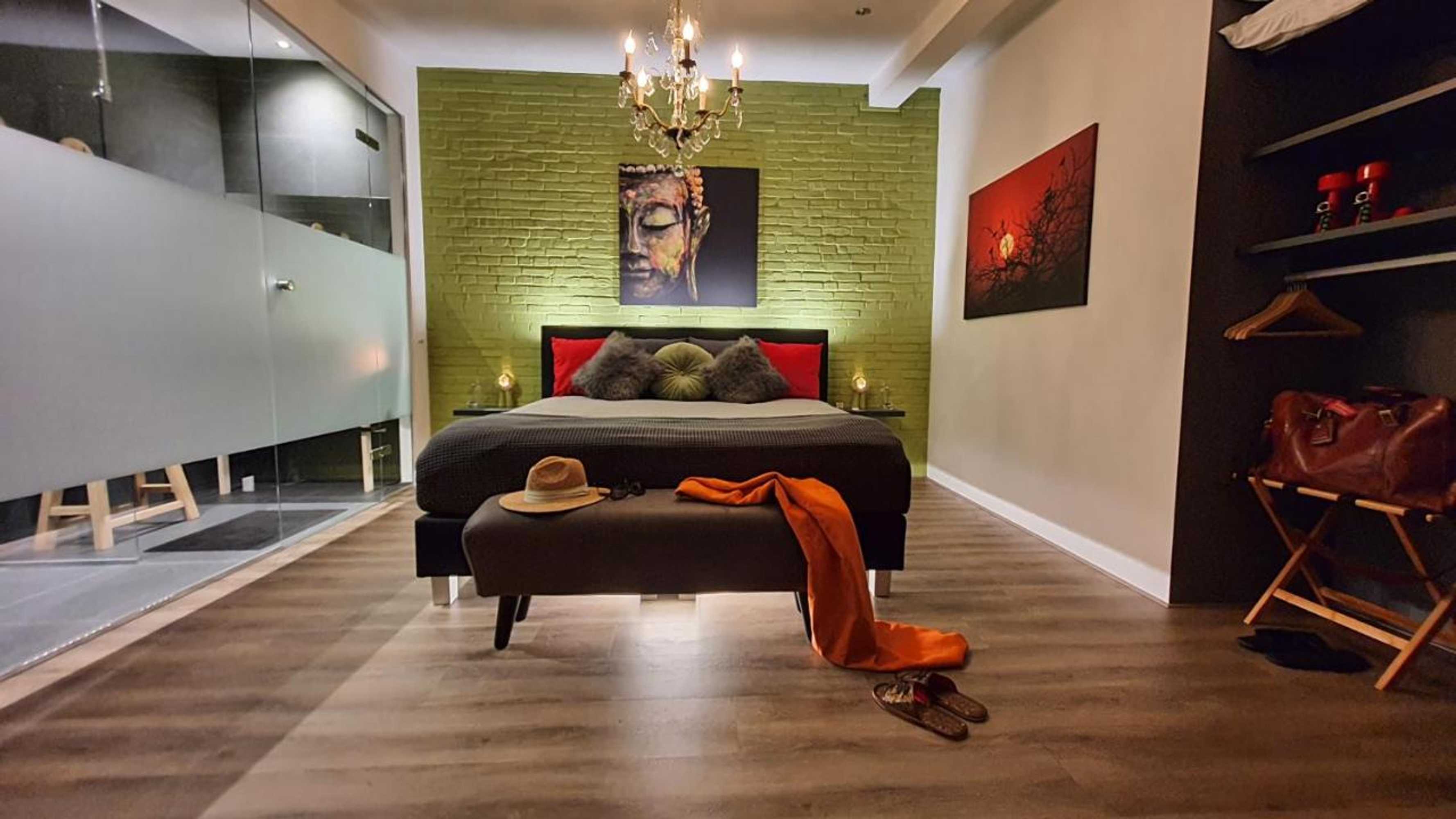 Gift card for Downtown Hideaway, B&b Grand Deluxe