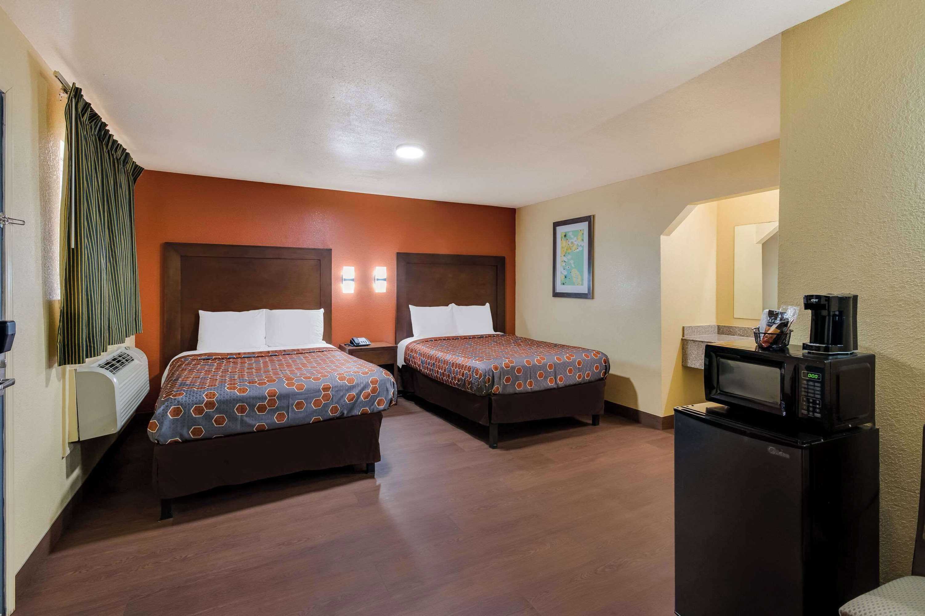 Gift card for Rodeway Inn & Suites East Gift card for Rodeway Inn & Suites East
