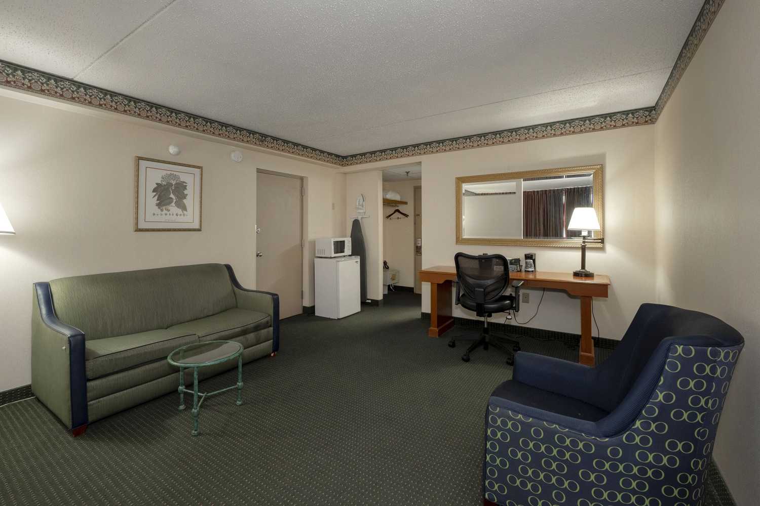 Gift card for Red Roof Inn & Suites Newark - University Gift card for Red Roof Inn & Suites Newark - University