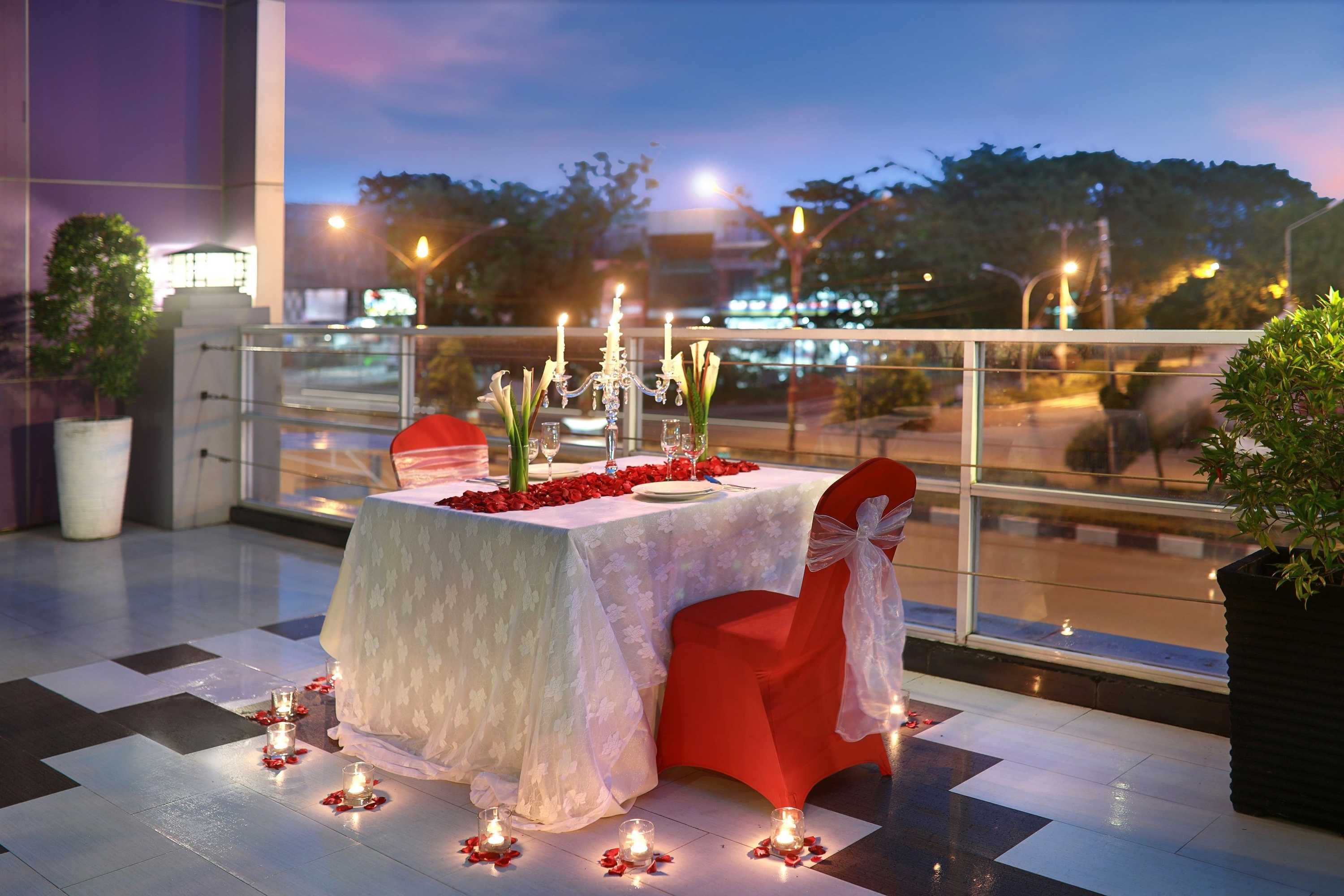Gift card for Hotel Neo Palma - Palangkaraya by Aston Gift card for Hotel Neo Palma - Palangkaraya by Aston