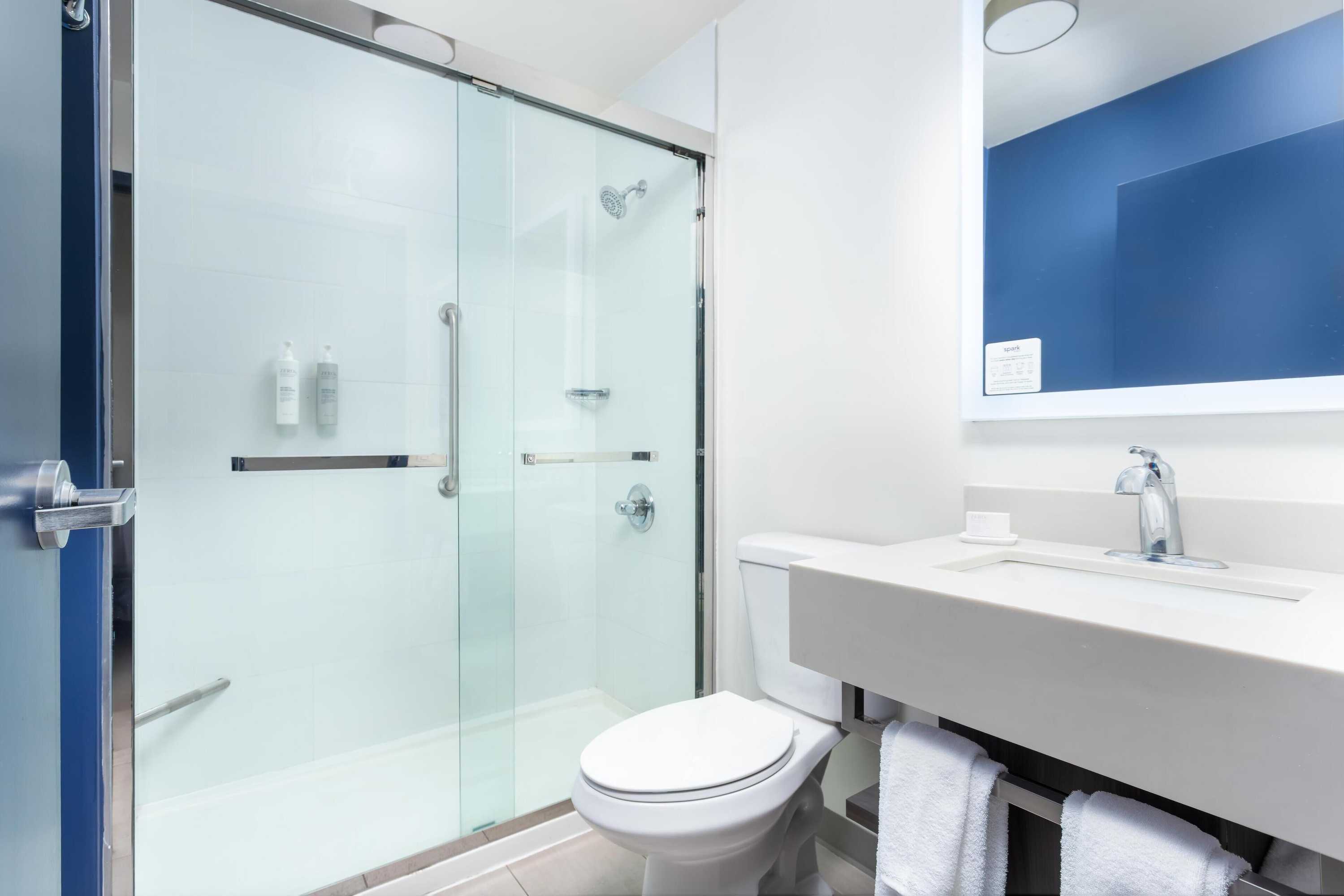 Gift card for Spark by Hilton Clarion