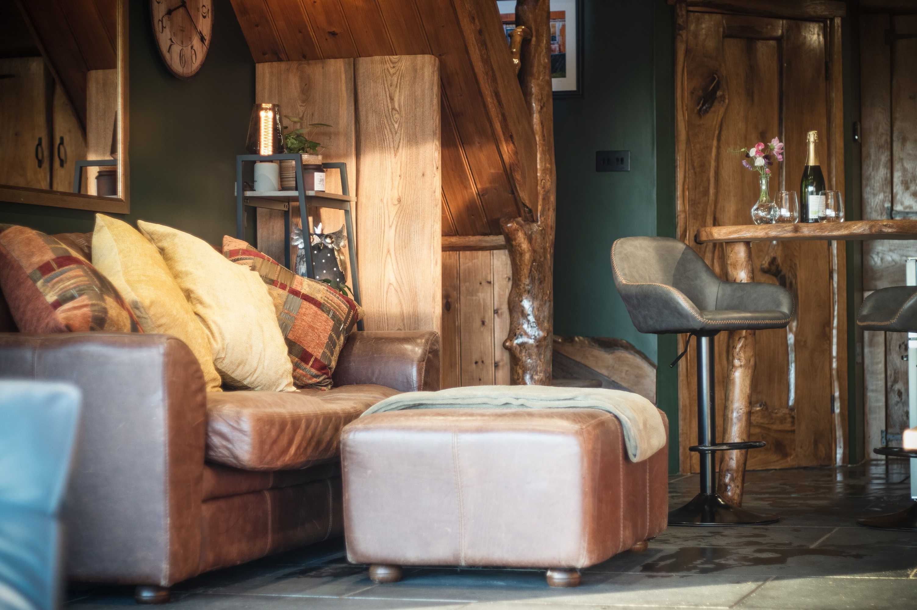 Gift card for Tawny Lodge - 1 Bedroom - Blossom Farm Gift card for Tawny Lodge - 1 Bedroom - Blossom Farm