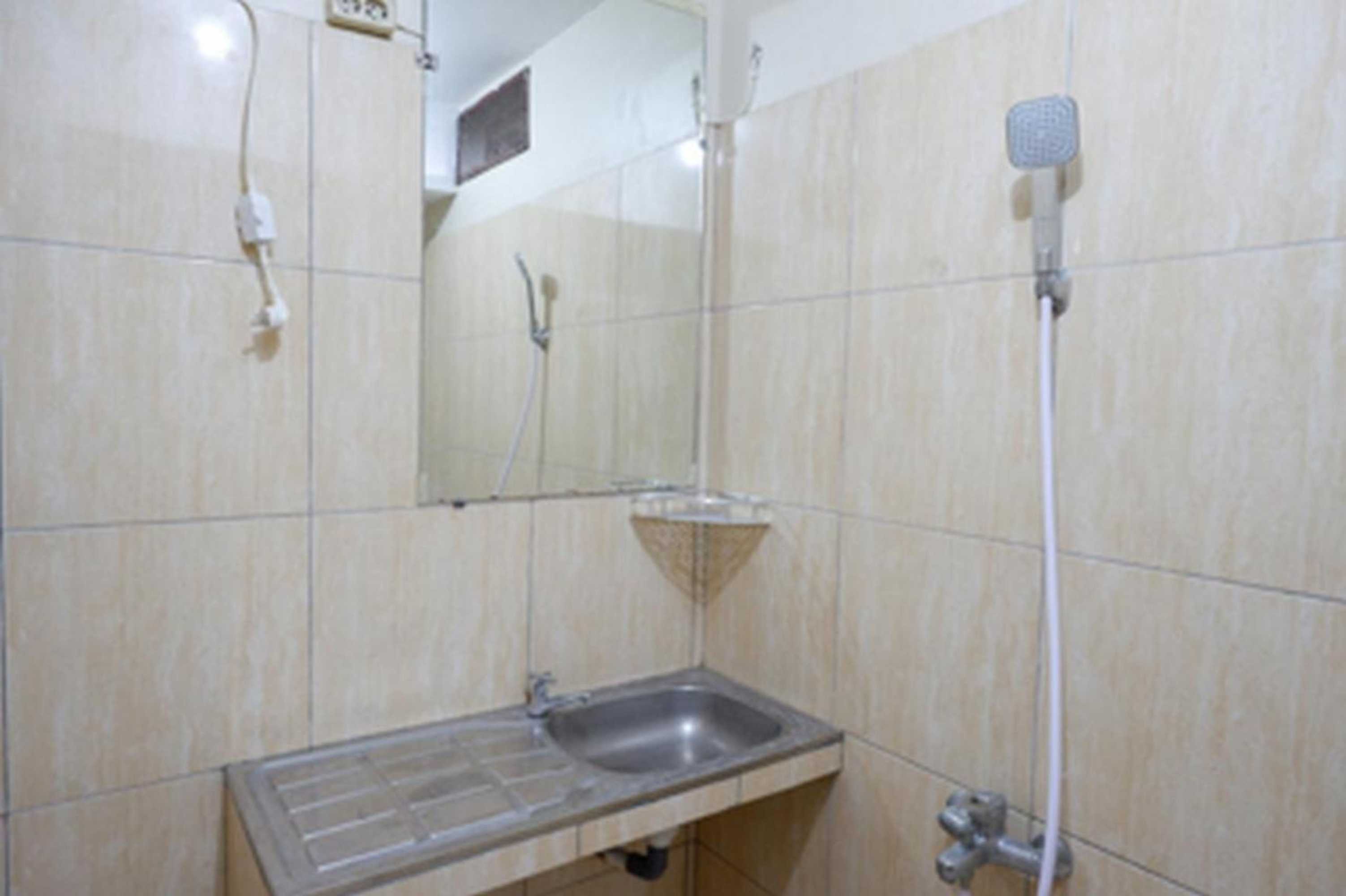 Gift card for Reddoorz Near Rsud Kudus