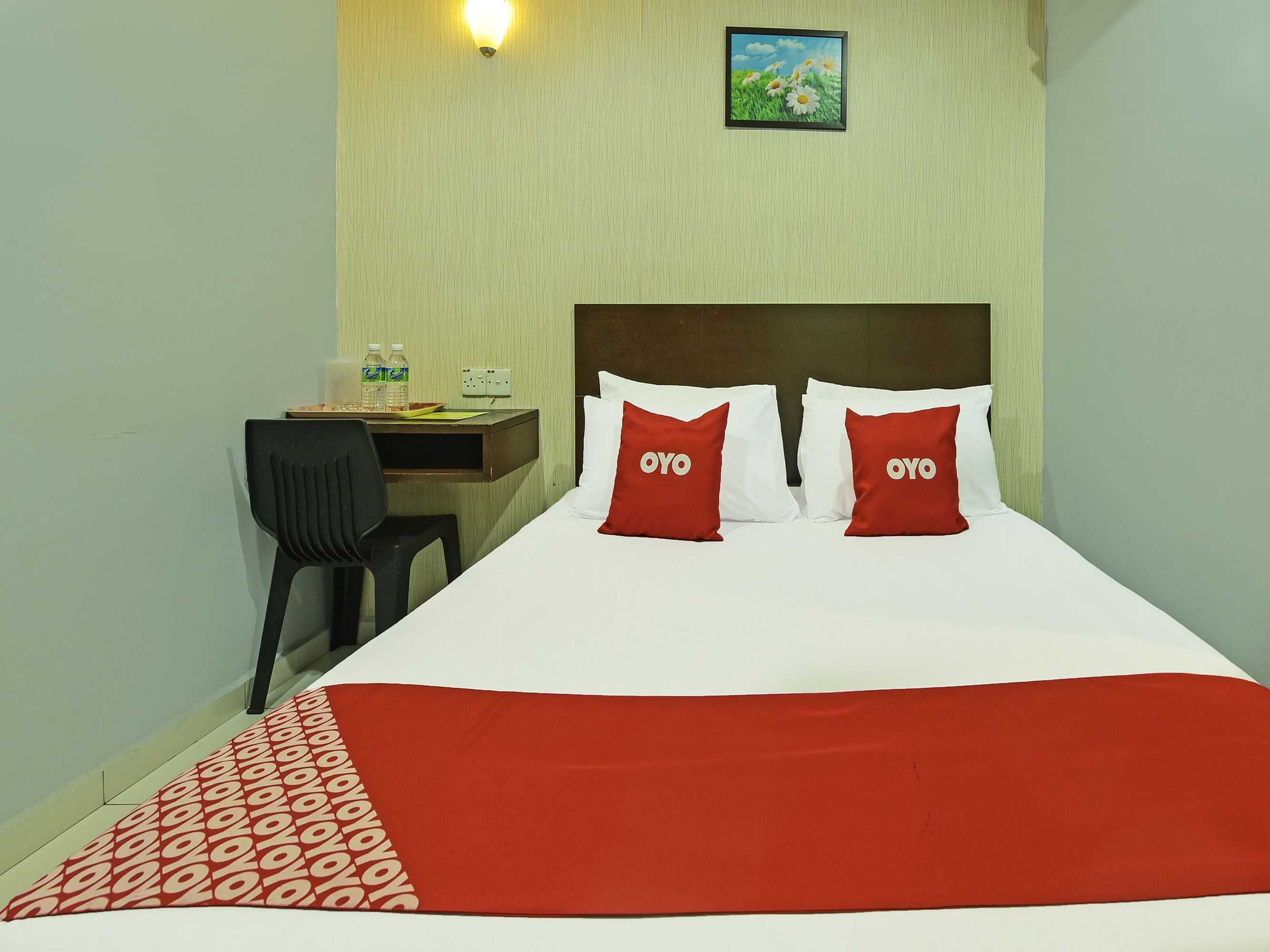 Gift card for Oyo 90644 M Three Hotel Gift card for Oyo 90644 M Three Hotel