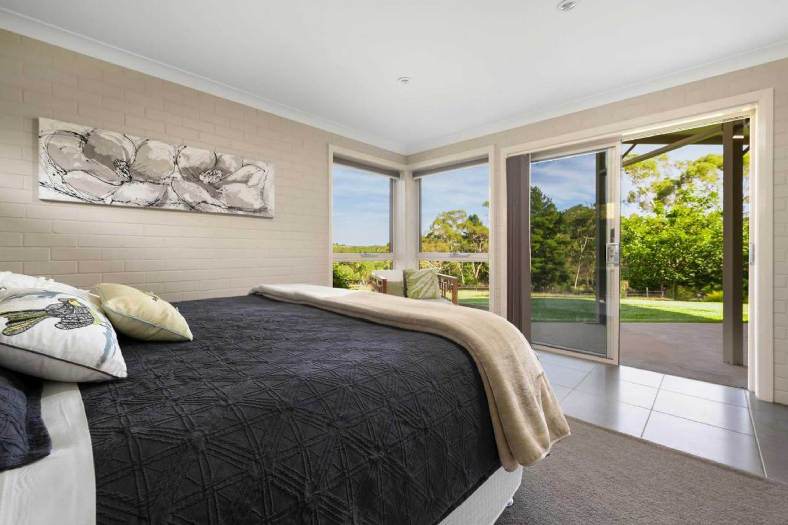 Gift card for Lakeview Luxury Retreat