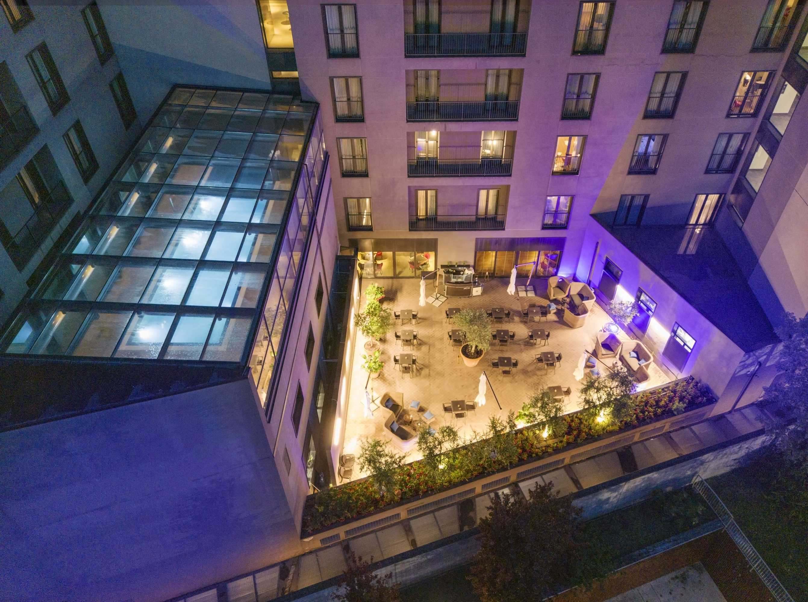 Gift card for Radisson Blu Hotel, Milan Gift card for Radisson Blu Hotel, Milan