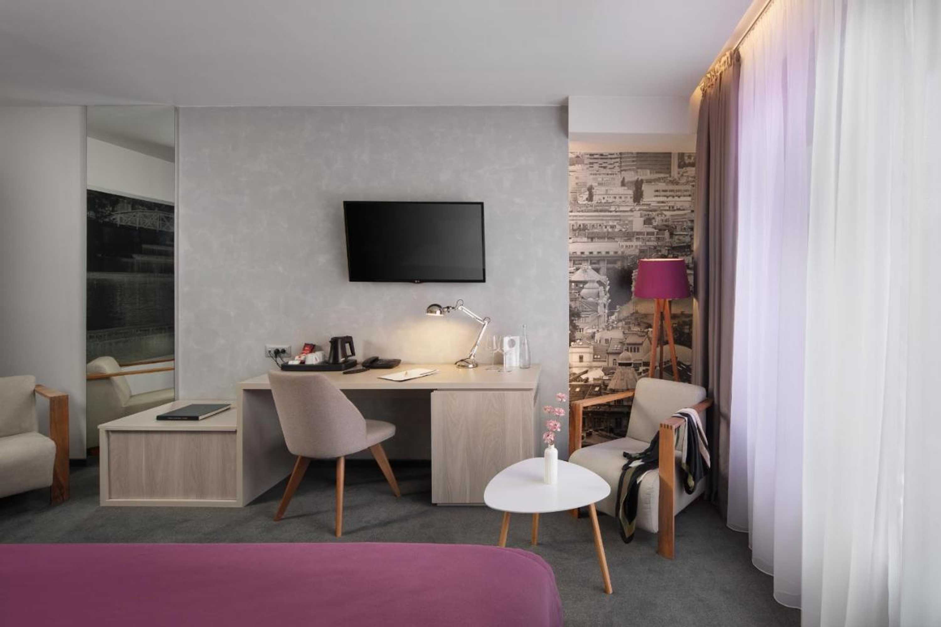 Gift card for Hotel Colors Inn