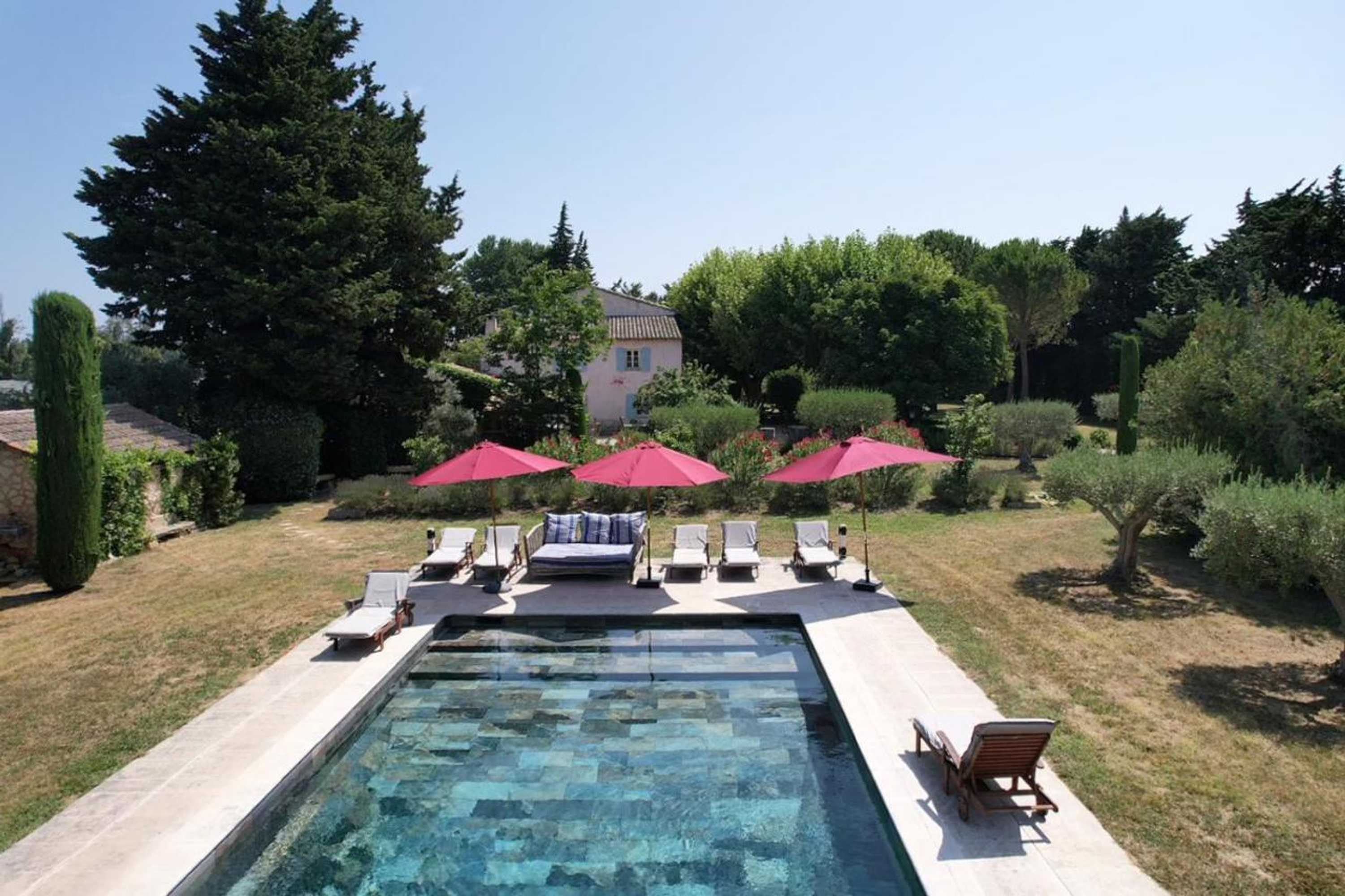 Gift card for Typical Provençal Farm House Close to L'isle Sur la Sorgue - 12 Persons Gift card for Typical Provençal Farm House Close to L'isle Sur la Sorgue - 12 Persons