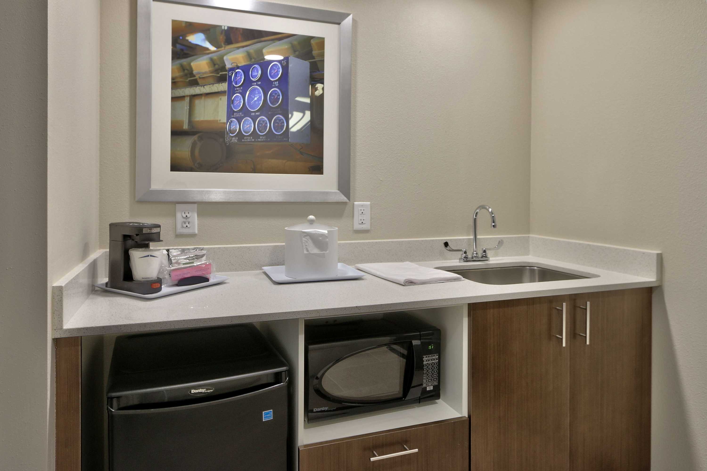 Gift card for Hampton Inn & Suites Artesia Gift card for Hampton Inn & Suites Artesia