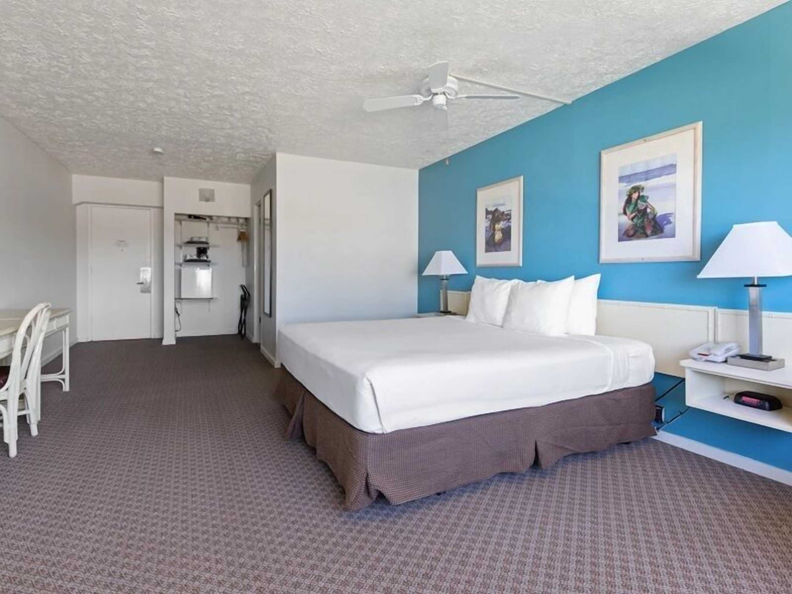 Gift card for Maui Seaside Hotel Gift card for Maui Seaside Hotel