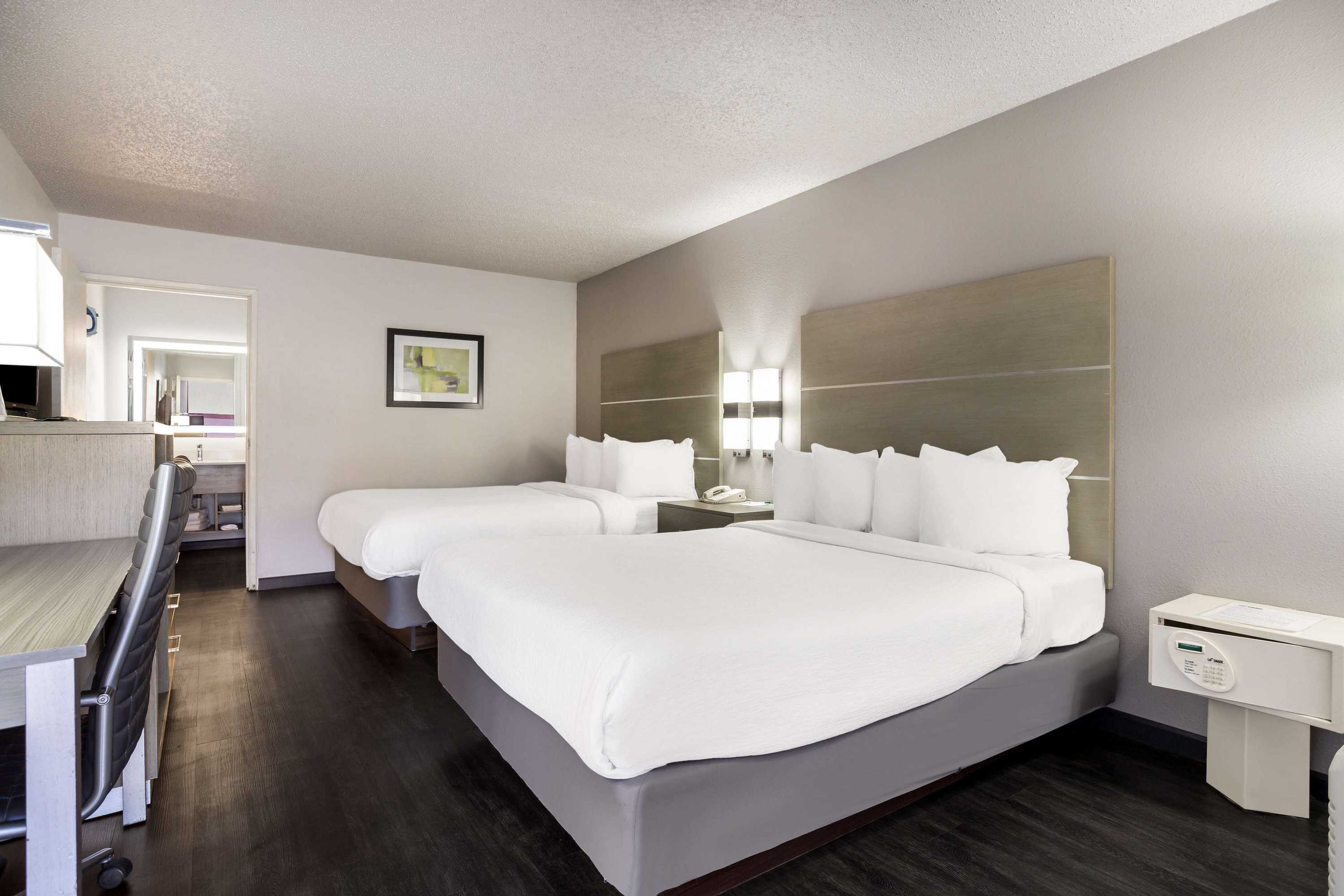 Gift card for Surestay Hotel by Best Western Grants Gift card for Surestay Hotel by Best Western Grants