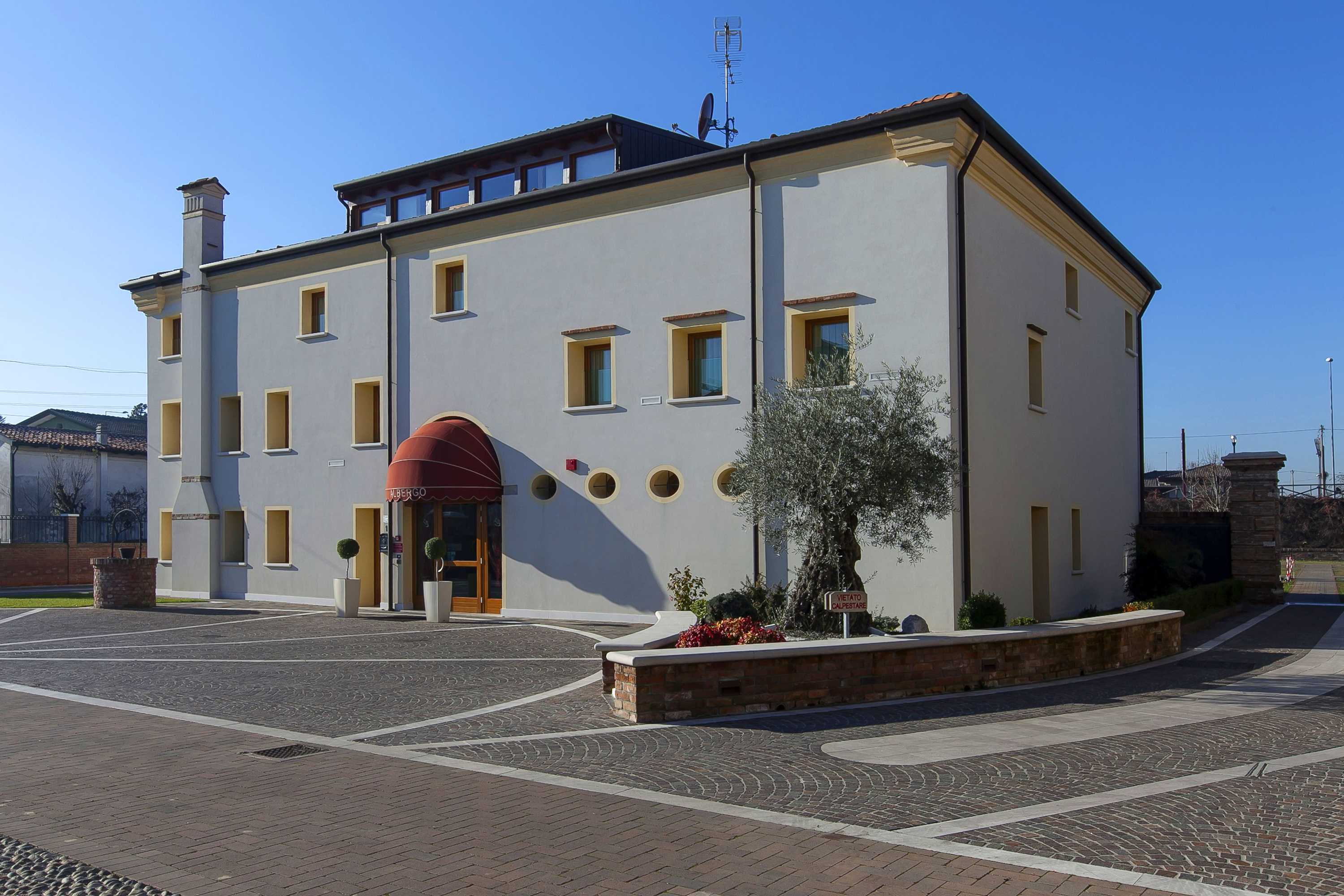 Gift card for Albergo Antica Corte Marchesini Gift card for Albergo Antica Corte Marchesini