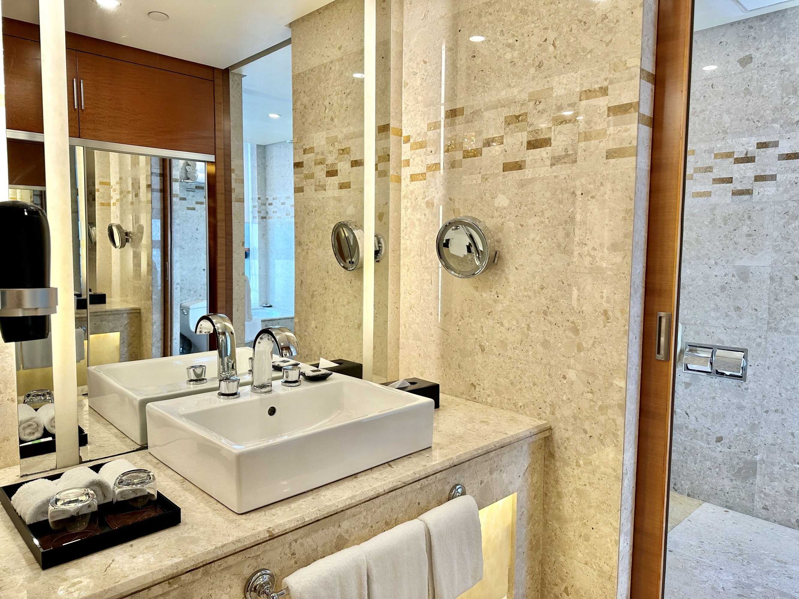Gift card for Swissotel Foshan, Guangdong Gift card for Swissotel Foshan, Guangdong
