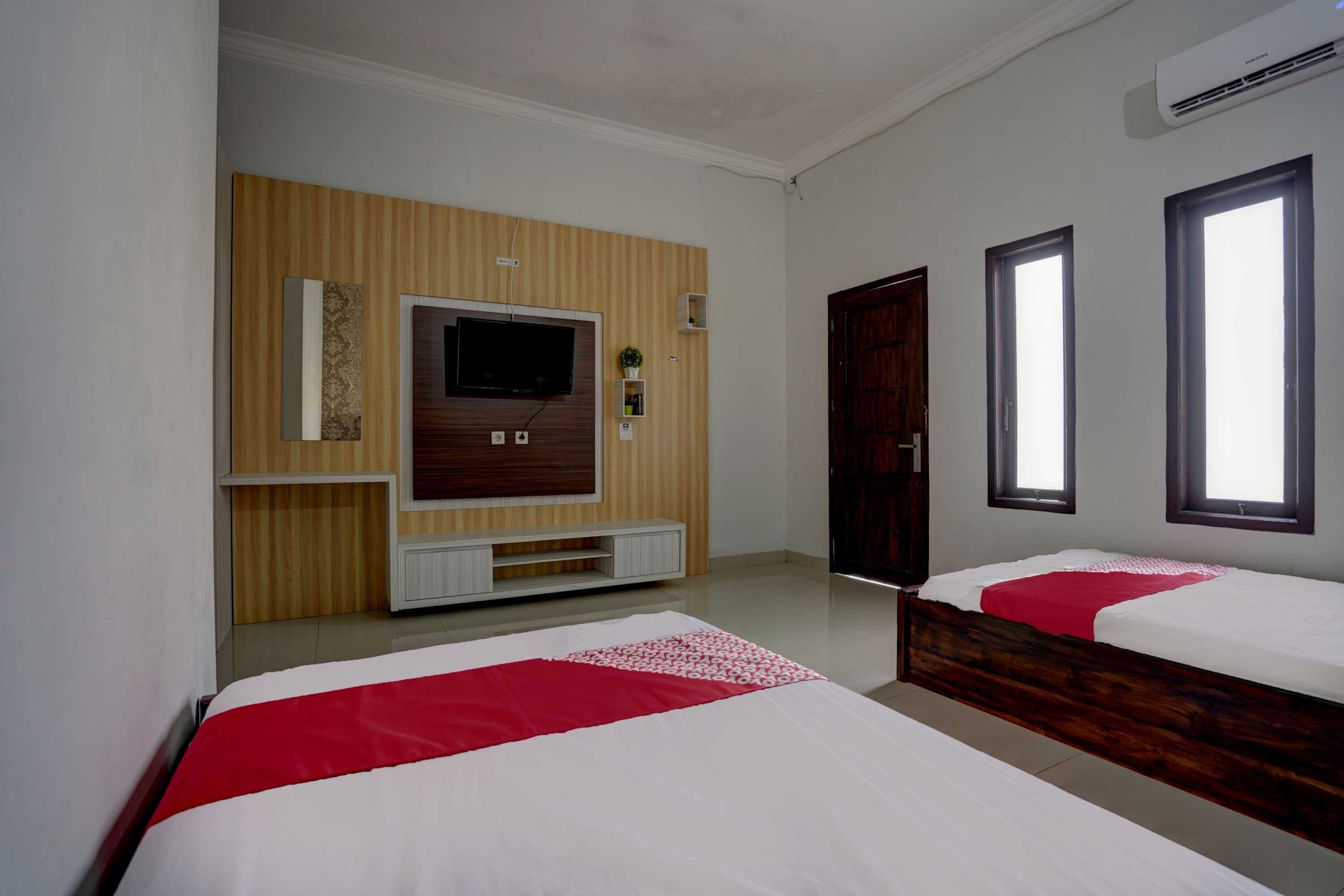 Gift card for Oyo 92907 Miranda Hotel Syariah Gift card for Oyo 92907 Miranda Hotel Syariah