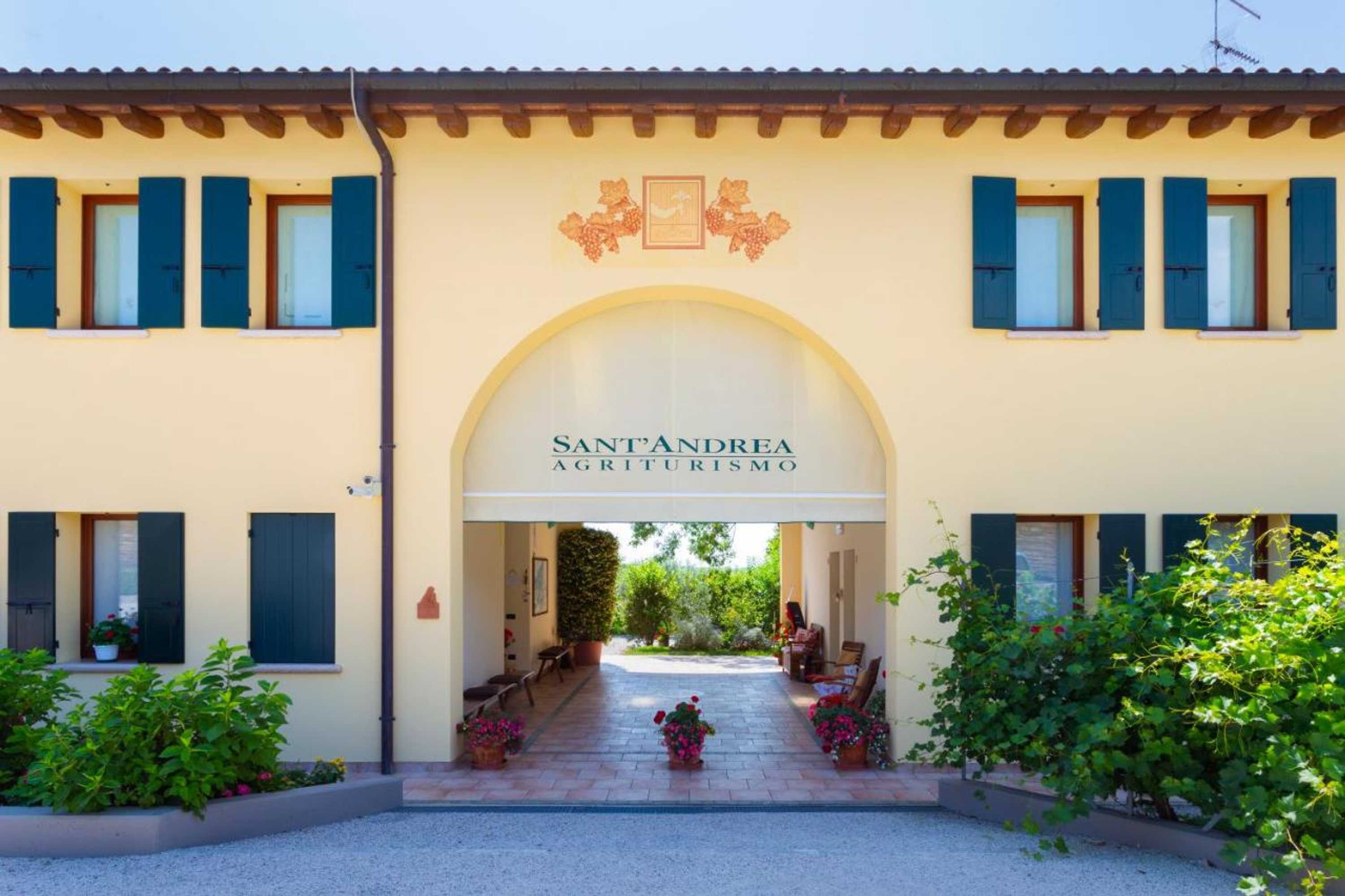 Gift card for Sant'andrea Agriturismo Con Cantina Martignago Vignaioli Asolo Prosecco Docg Wines Gift card for Sant'andrea Agriturismo Con Cantina Martignago Vignaioli Asolo Prosecco Docg Wines
