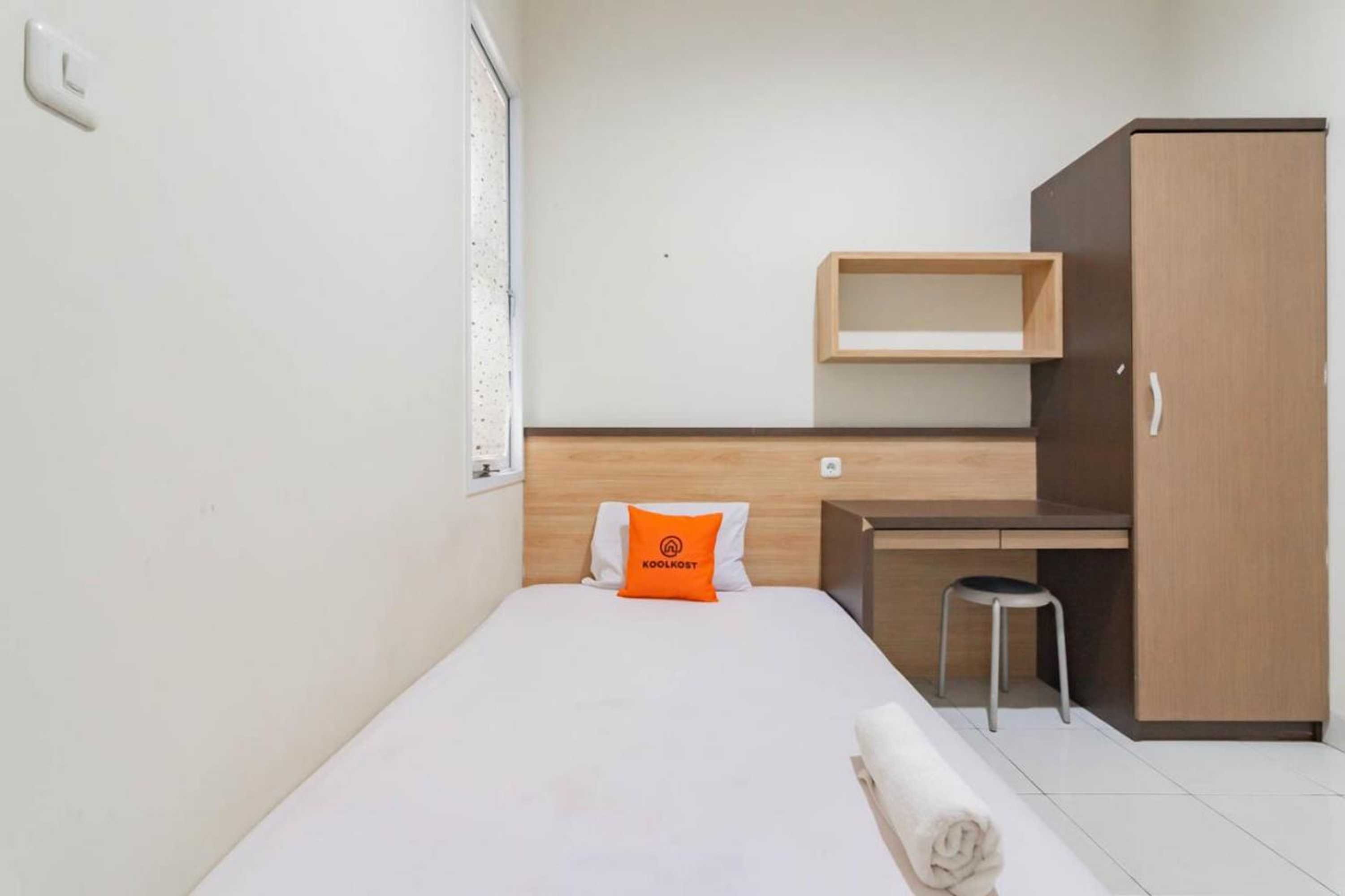 Gift card for Koolkost Syariah Near Alun Alun Tasikmalaya (minimum Stay 30 Nights) Gift card for Koolkost Syariah Near Alun Alun Tasikmalaya (minimum Stay 30 Nights)