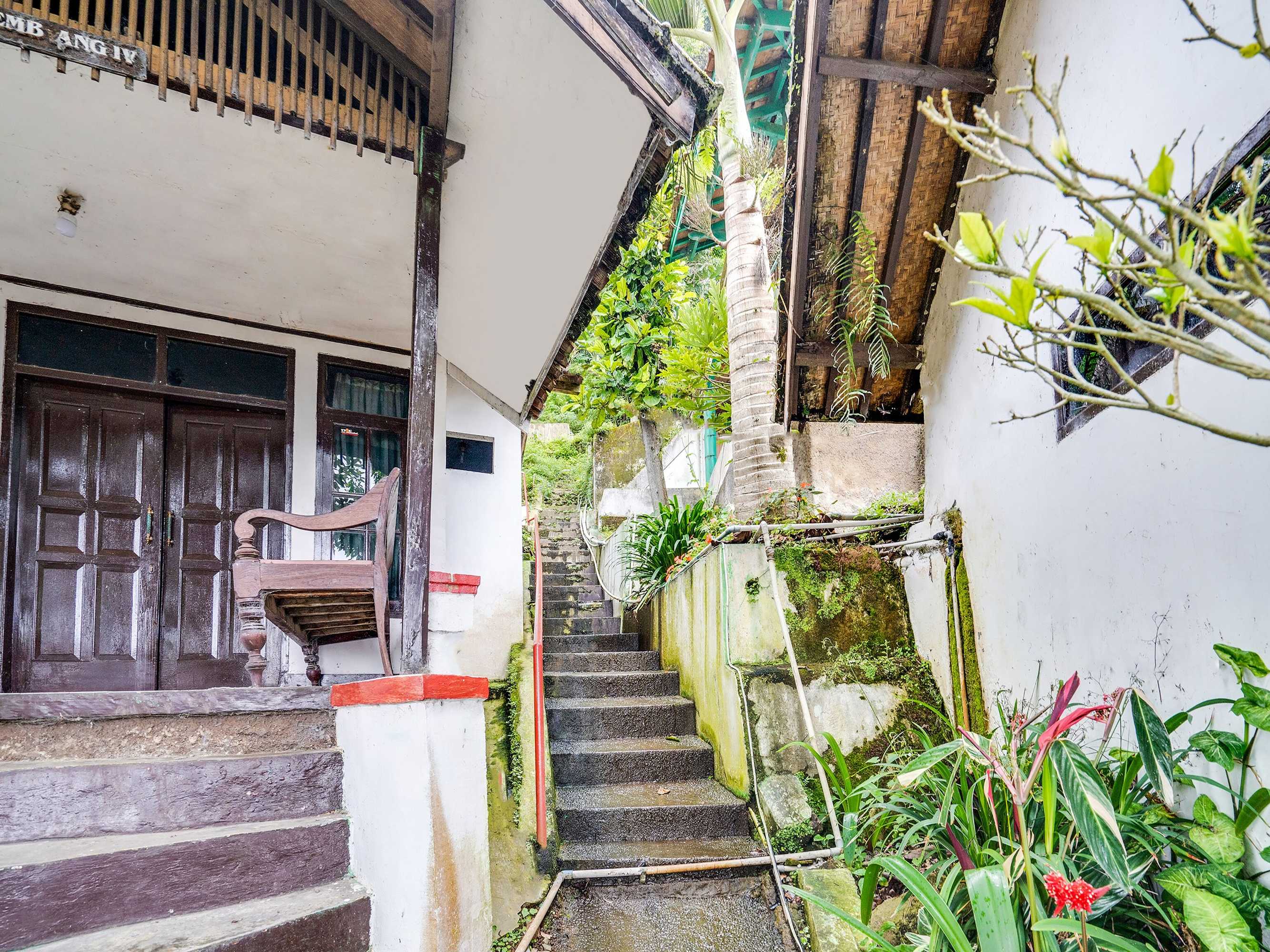 Gift card for Oyo 2157 Pondok Gembyang Air Panas Alam