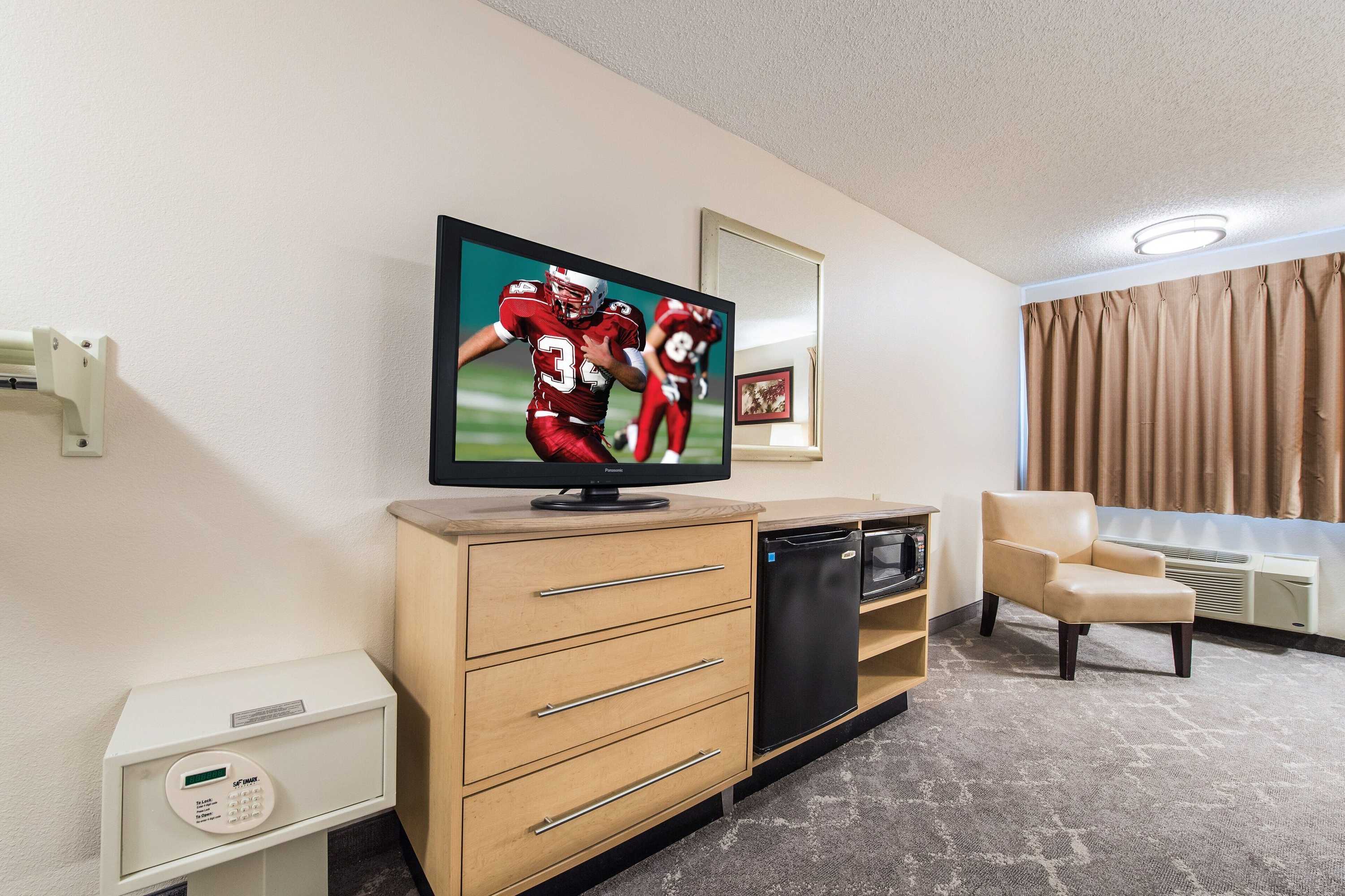 Gift card for Red Roof Inn Seattle Airport - Seatac Gift card for Red Roof Inn Seattle Airport - Seatac