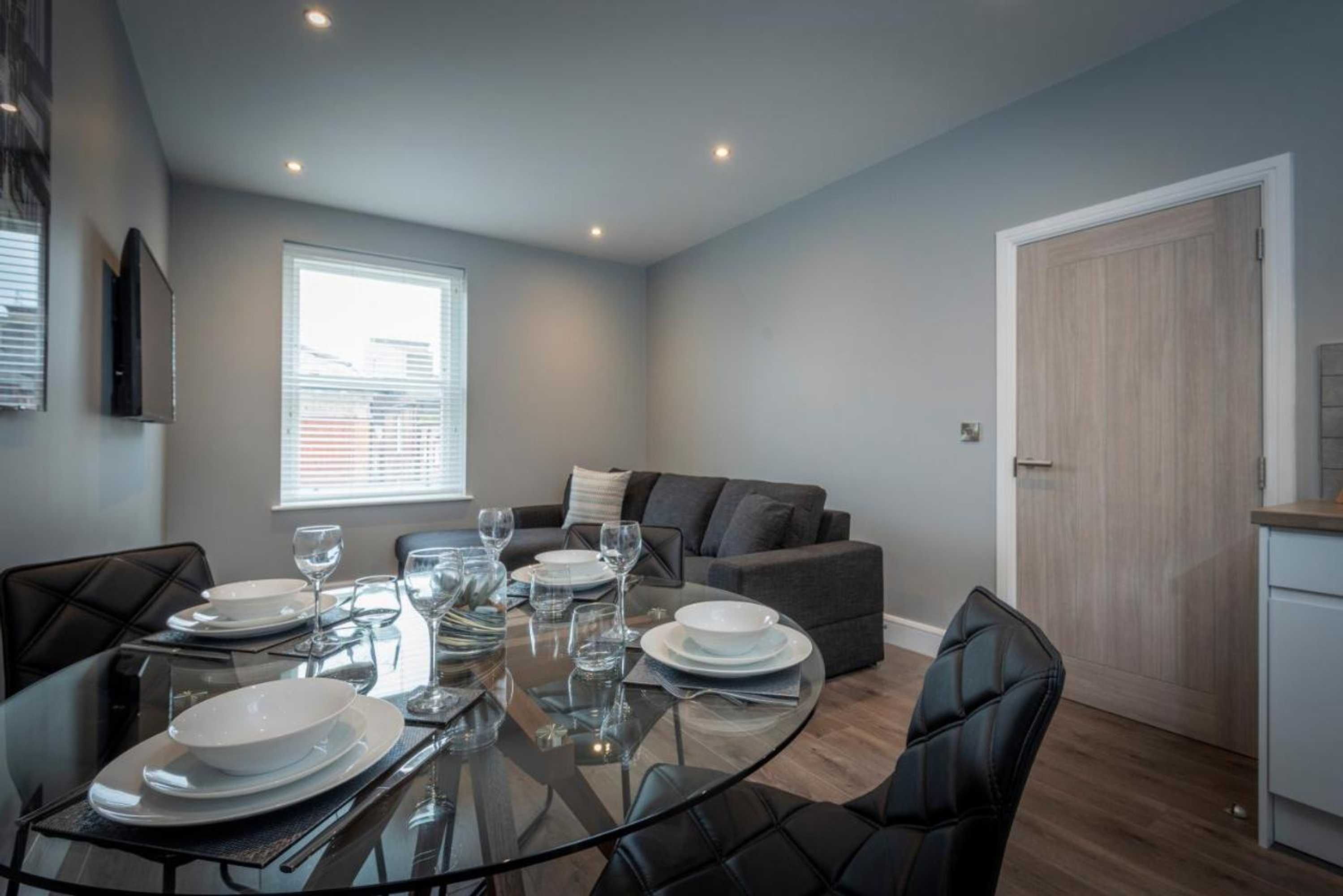 Gift card for Gordon Moon Suites Bolton Centre Apartments Gift card for Gordon Moon Suites Bolton Centre Apartments